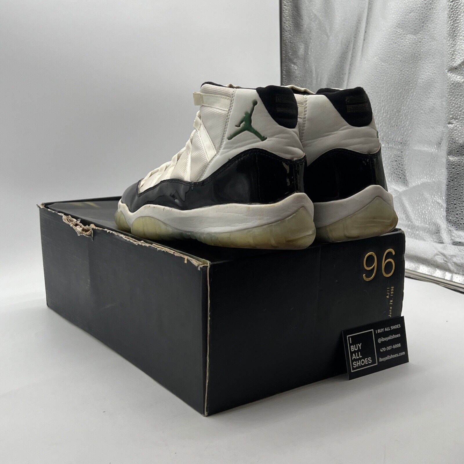 Size 11 - Air Jordan 11 Retro Concord - Defining Moments Pack (136046-171)