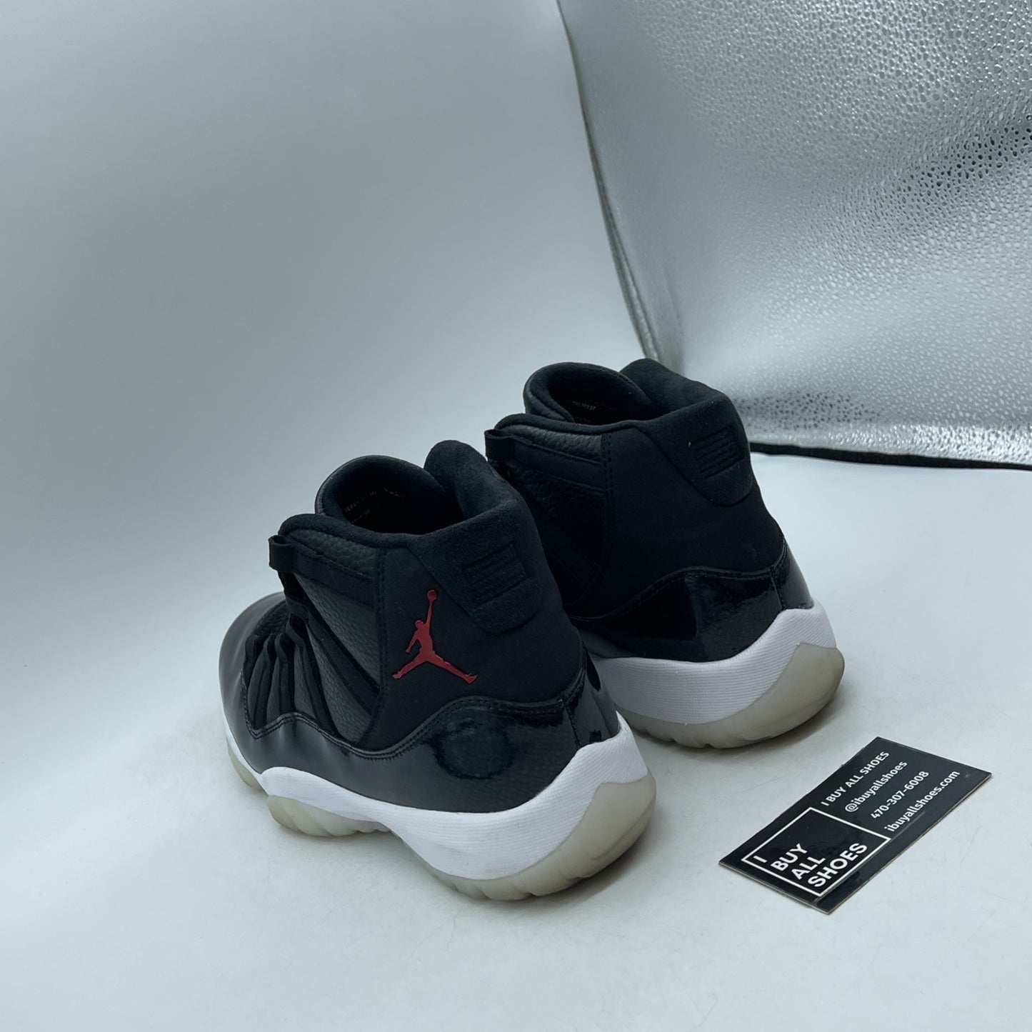 Size 9 - Air Jordan 11 Retro 72-10 2015 (378037-002)