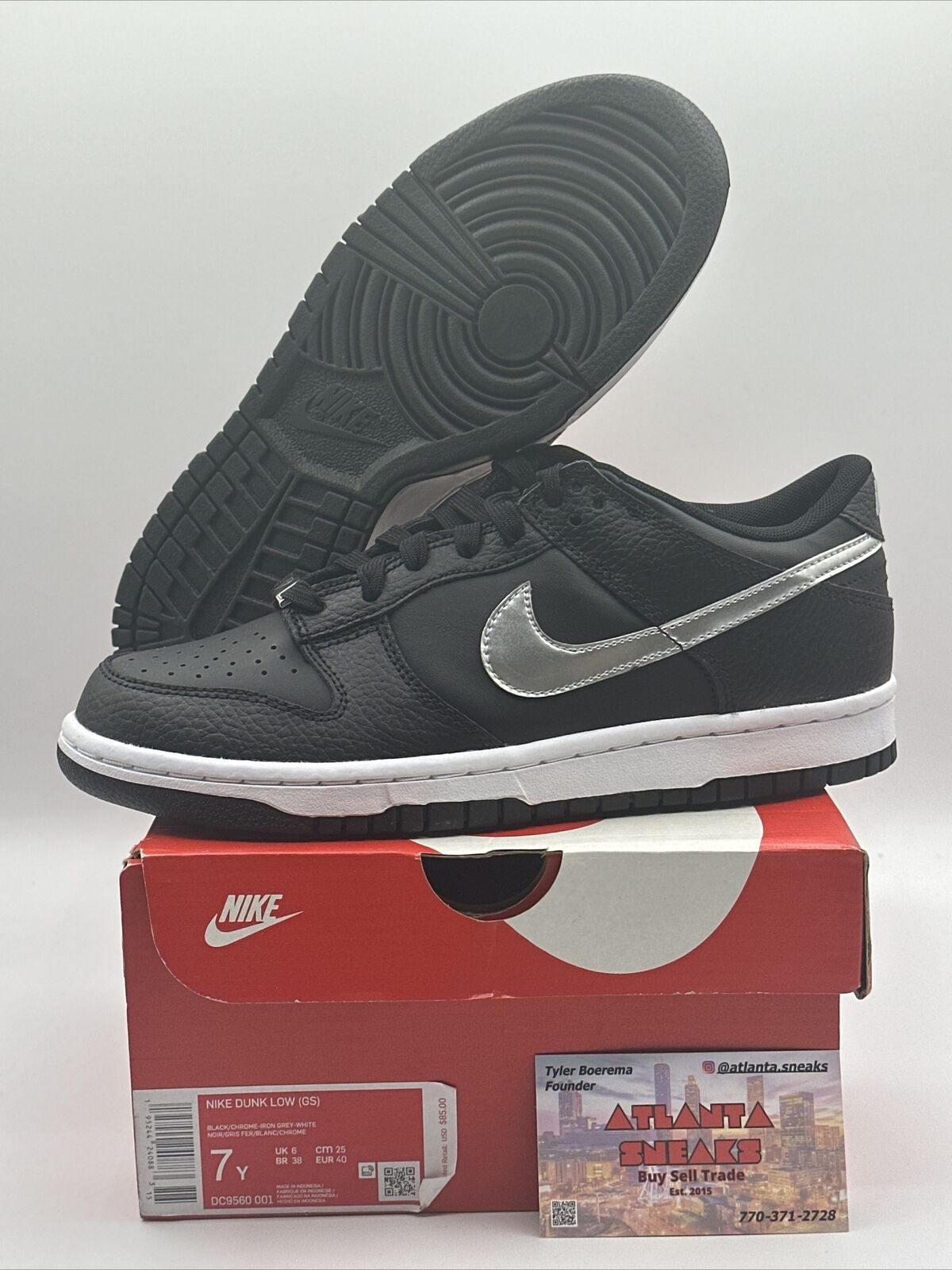 Nike Dunk Low GS Black - Silver Chrome -White Shoes Men’s Sz 7Y Women’s Sz 8.5