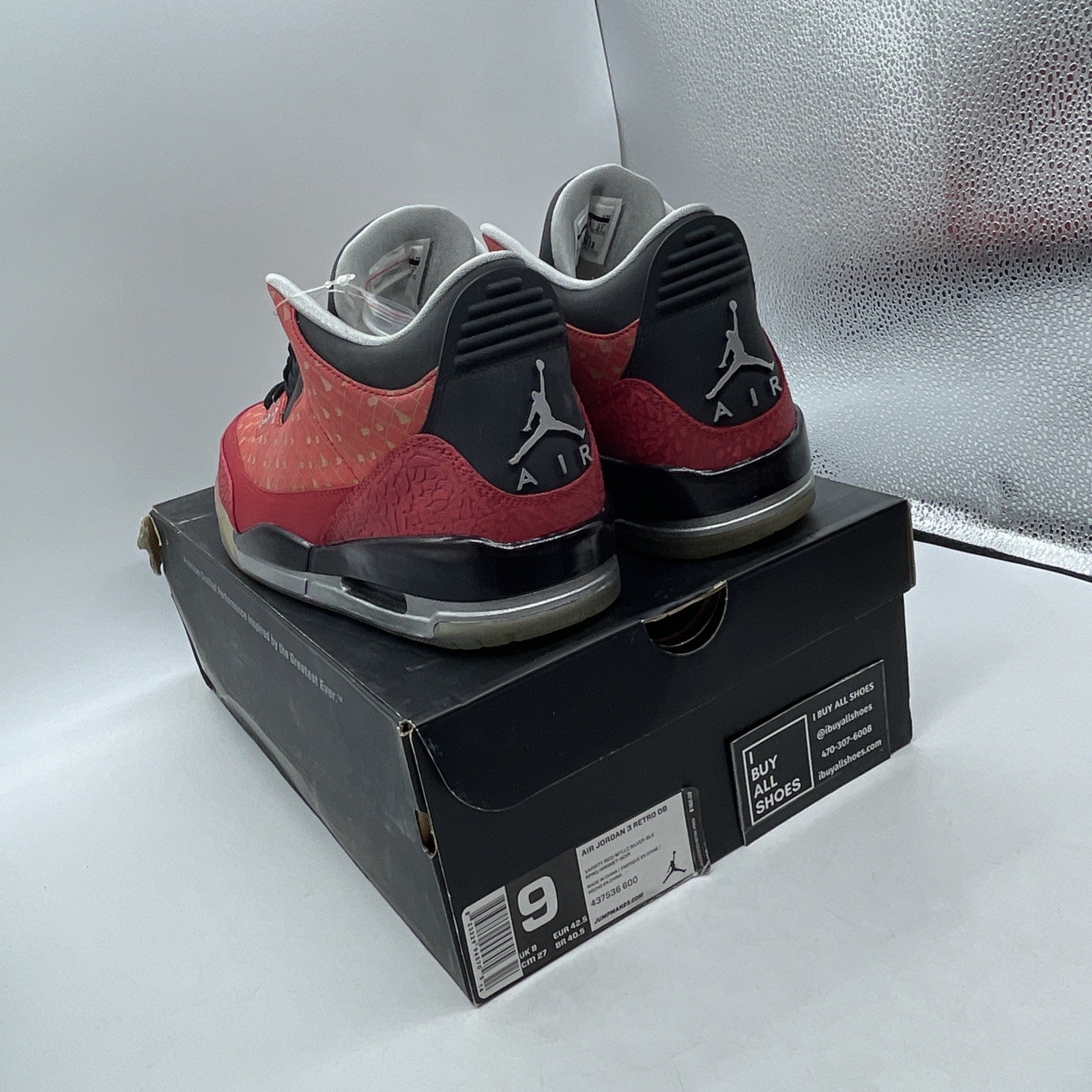 Size 9 - Air Jordan 3 Retro 2013 Doernbecher (437536-600)