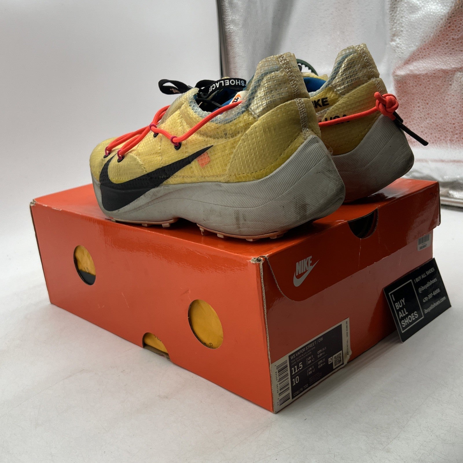 Size 11.5 - Nike Vapor Street x Off-White Low Tour Yellow W (CD8178-700)
