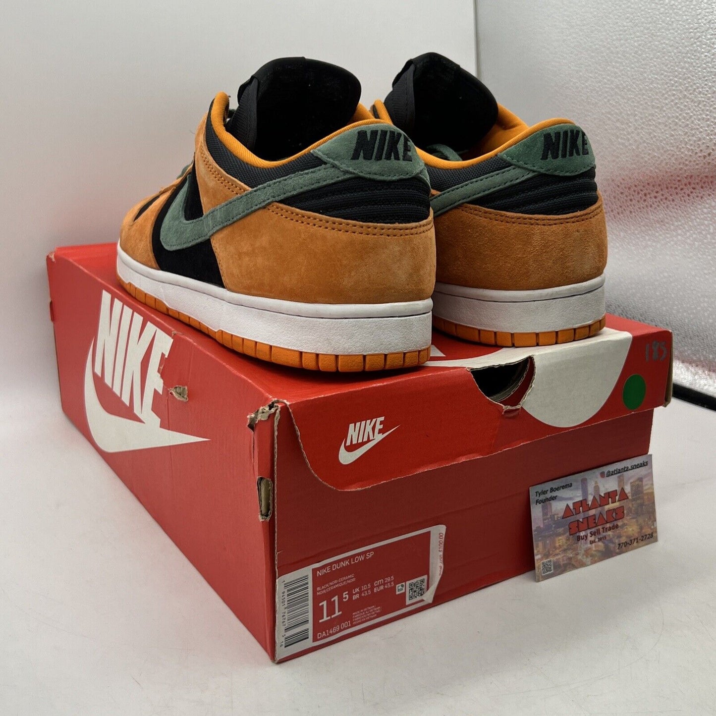 Size 11.5 - Nike Dunk SP Retro 2020 Low Ceramic Orange Green Suede (DA1469-001)