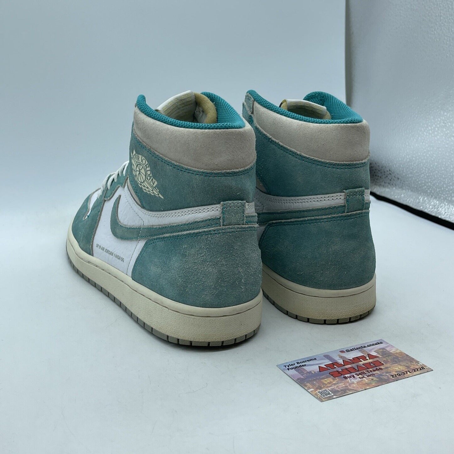 Size 11 - Jordan 1 Retro OG High Turbo Green Suede Leather White (555088-311)