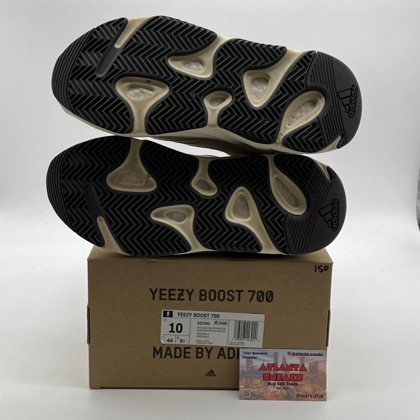 Size 10 - adidas Yeezy Boost 700 Low Analog (EG7596)