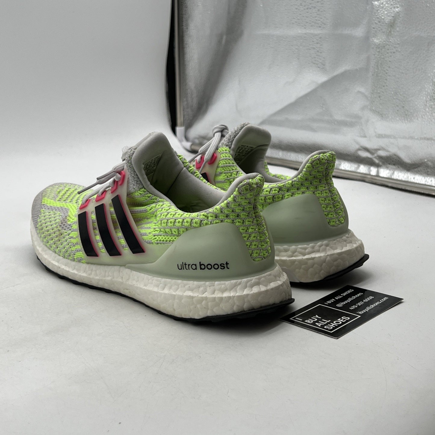 Size 9.5 - adidas UltraBoost 5.0 DNA Dash Grey Signal Green (G58755)