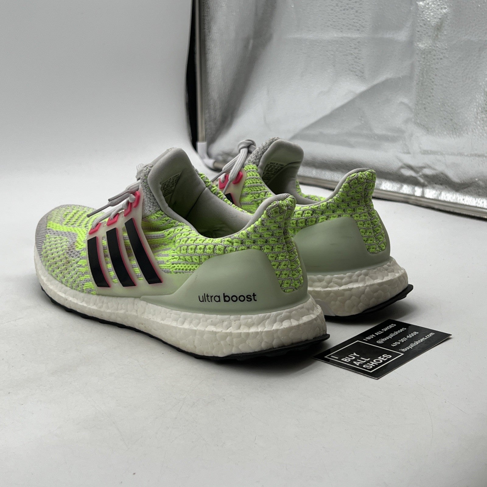 Size 9.5 - adidas UltraBoost 5.0 DNA Dash Grey Signal Green (G58755)