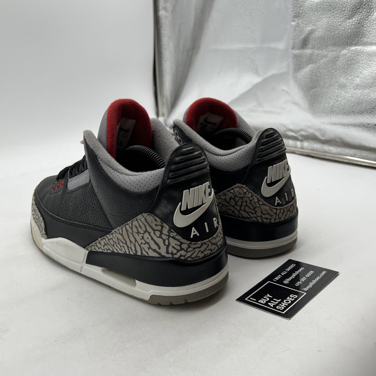 Size 9.5 - Air Jordan 3 Retro OG Mid Black Cement (854262-001)