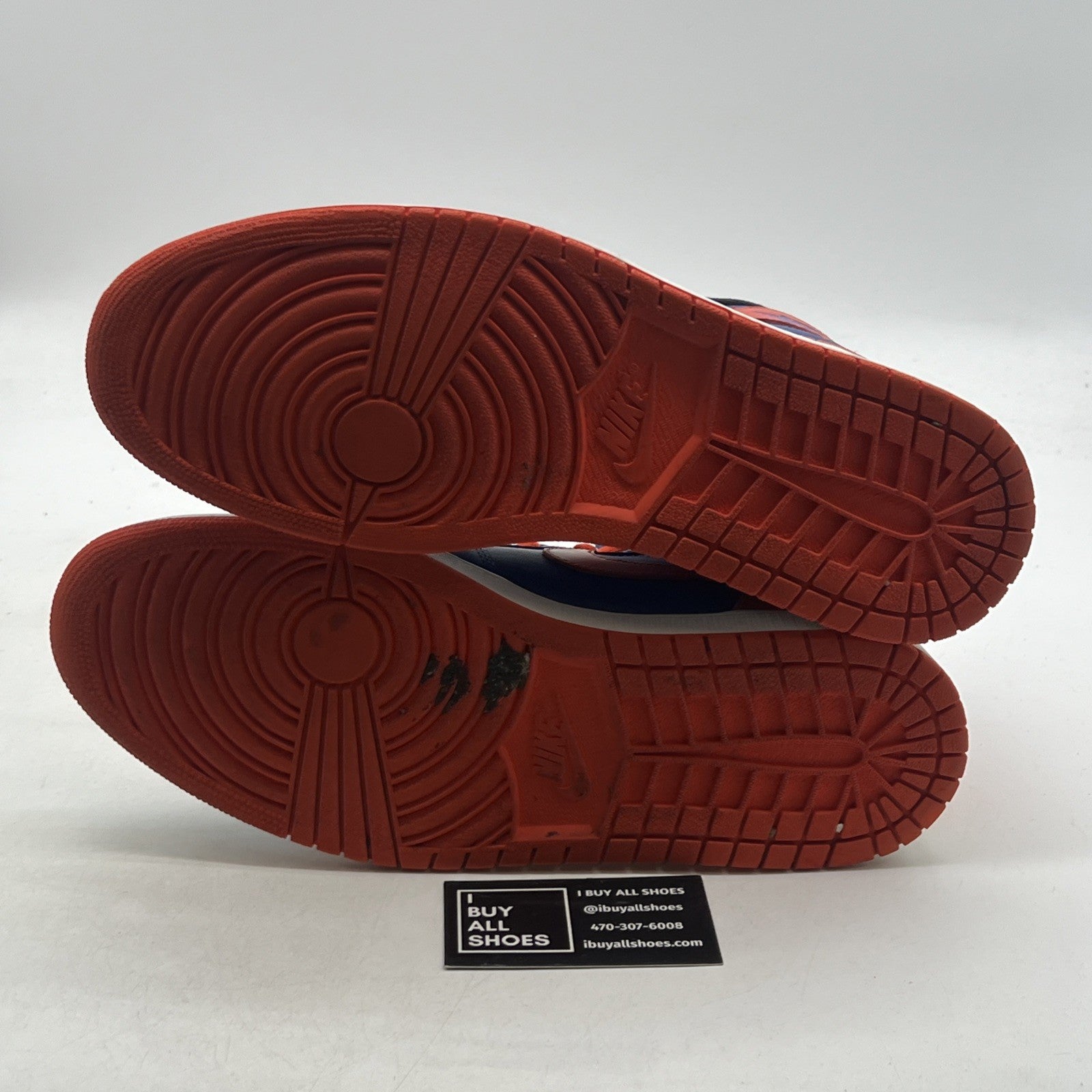 Size 12 - Air Jordan 1 Retro OG High Knicks (555088-407)