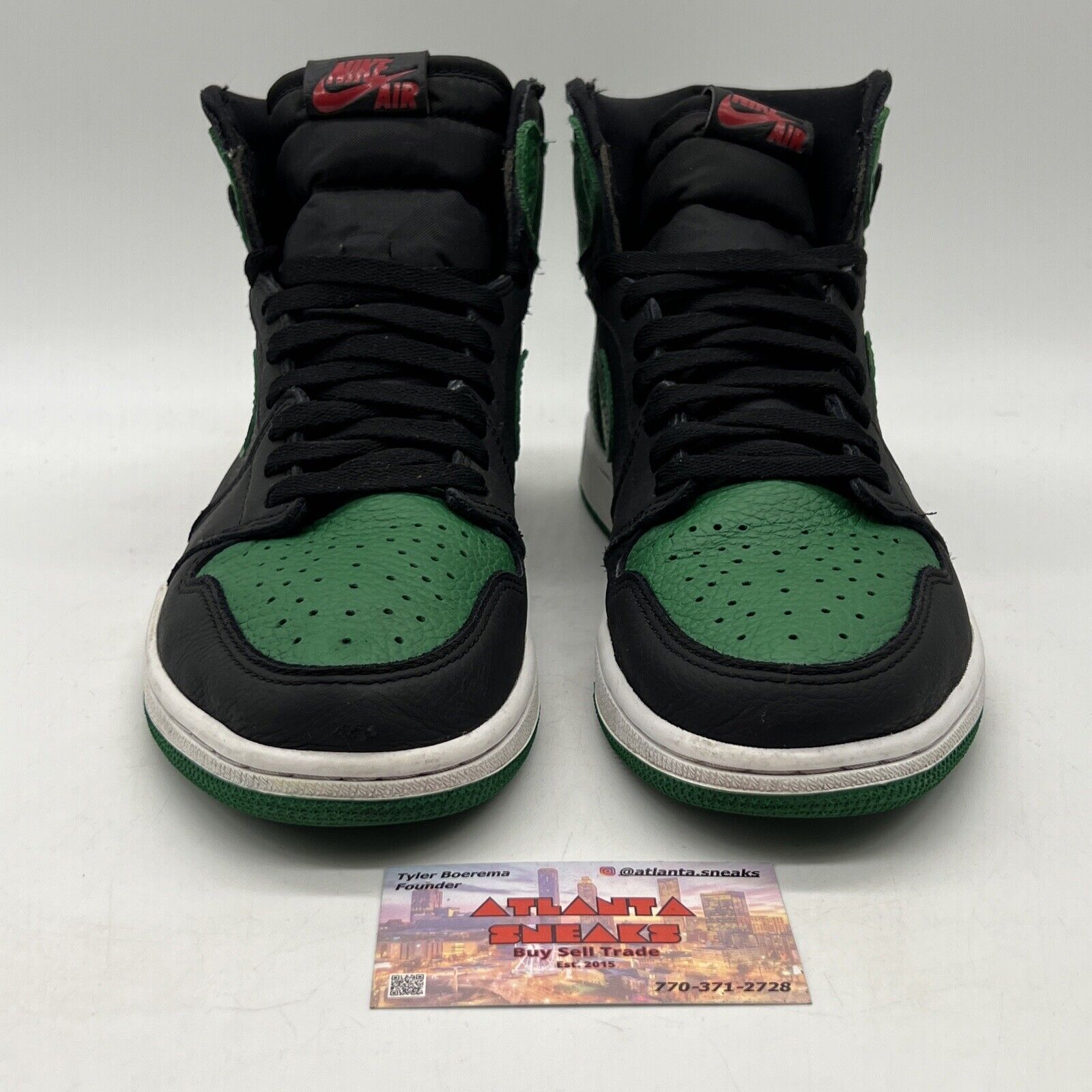 Size 9 - Jordan 1 Retro OG High Pine Green 2.0 Black Leather (555088-030)