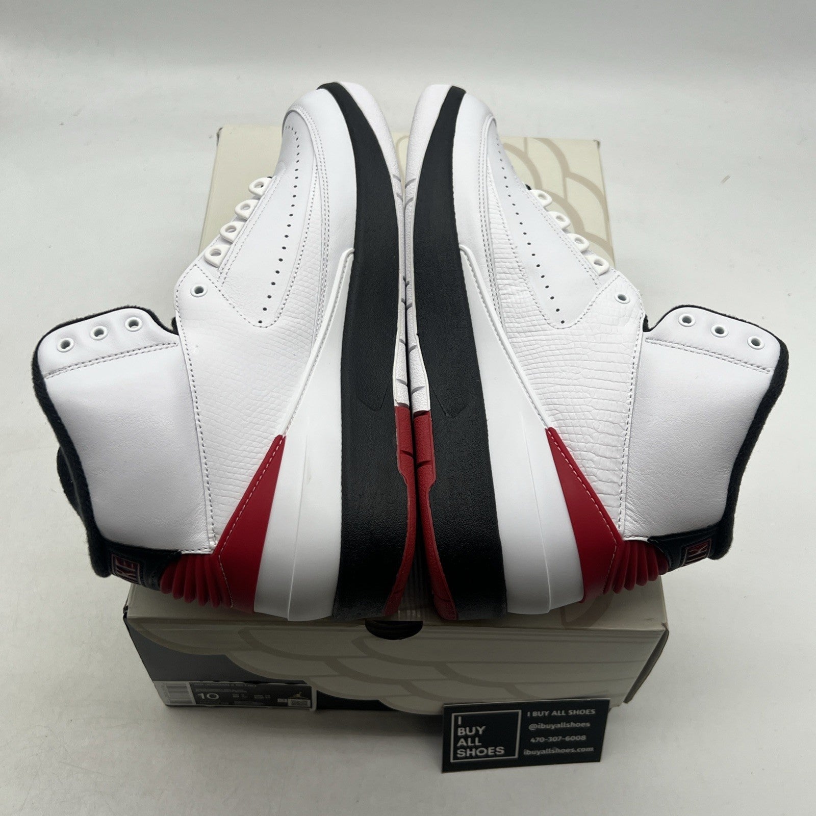 Size 10 - Air Jordan 2 Retro Mid Chicago (DX2454-106)