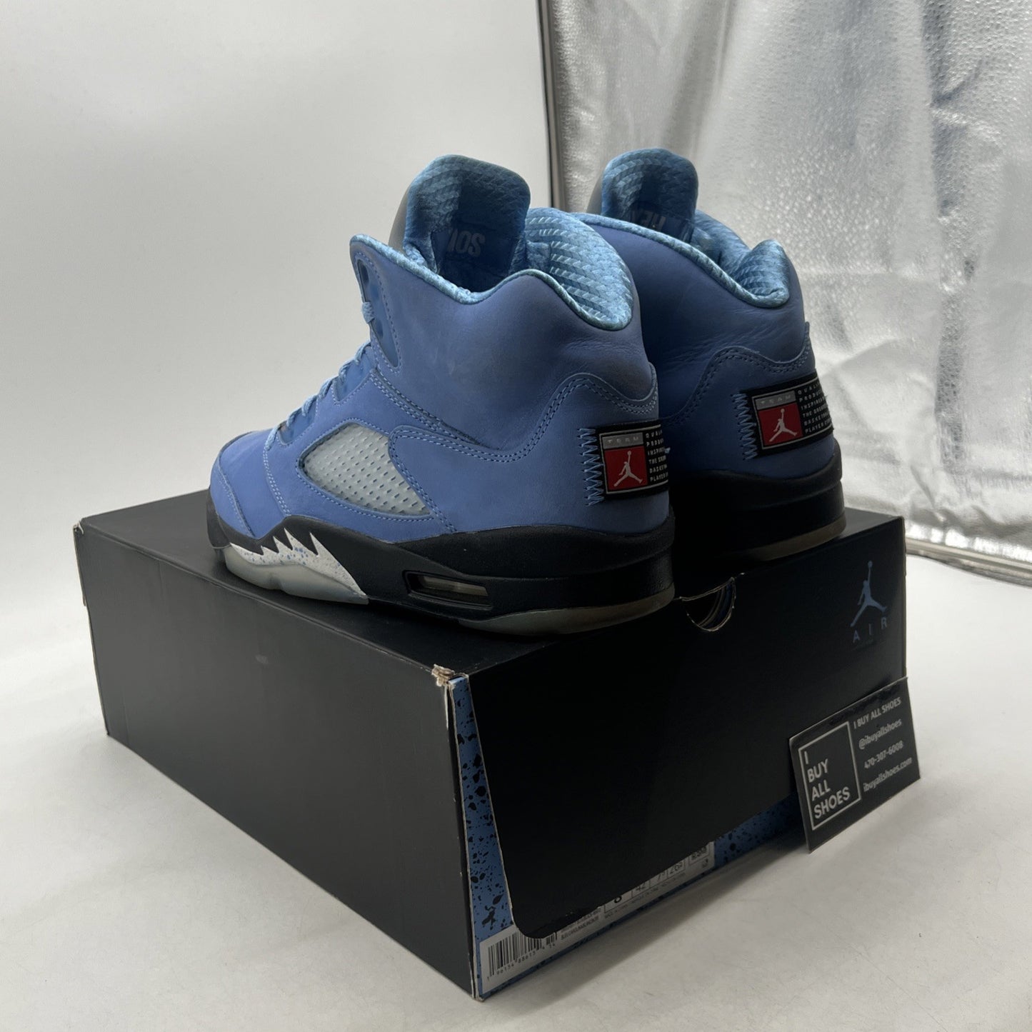 Size 8.5 - Air Jordan 5 Retro SE Mid UNC (DV1310-401)