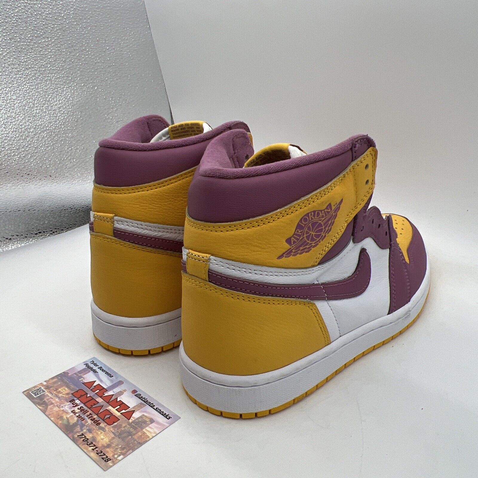 Size 8.5 - Jordan 1 Retro High OG Brotherhood 2022 Yellow White (555088-706)