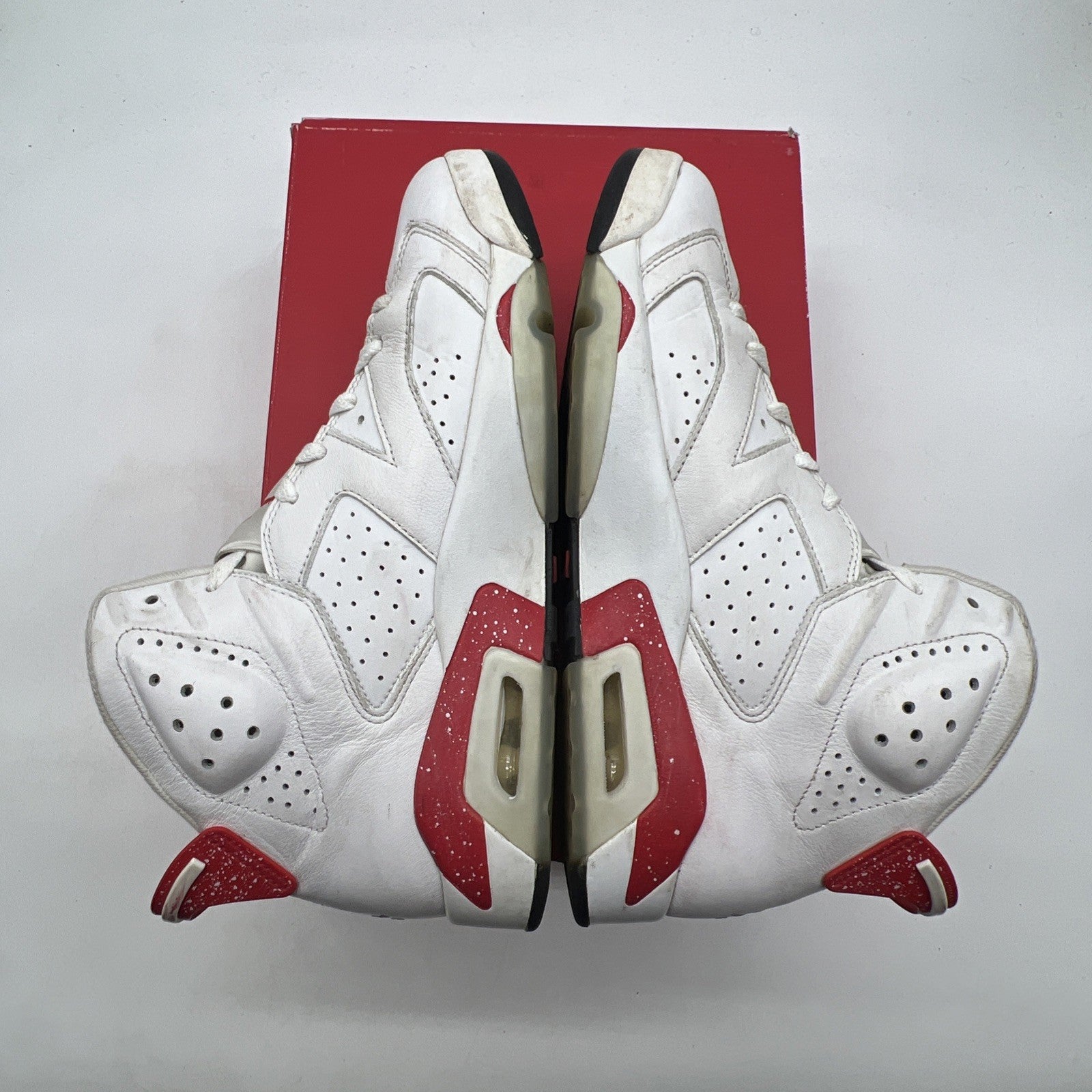 Size 10 - Jordan 6 White and University Red (CT8529-162)