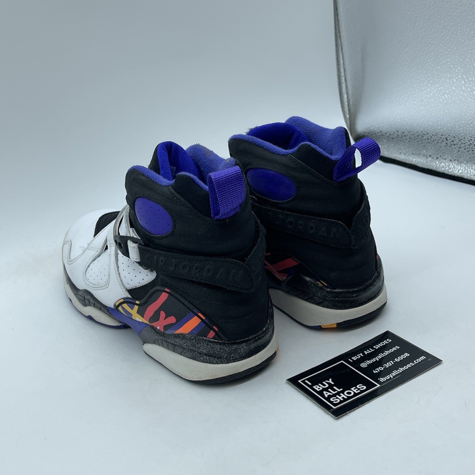 Size 6.5Y (GS) - Jordan 8 Retro High Three-Peat White Leather (305368-142)