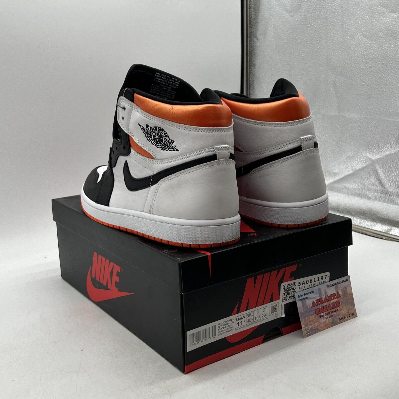 Size 11.5 - Jordan 1 Retro High Electro Orange (555088-180)