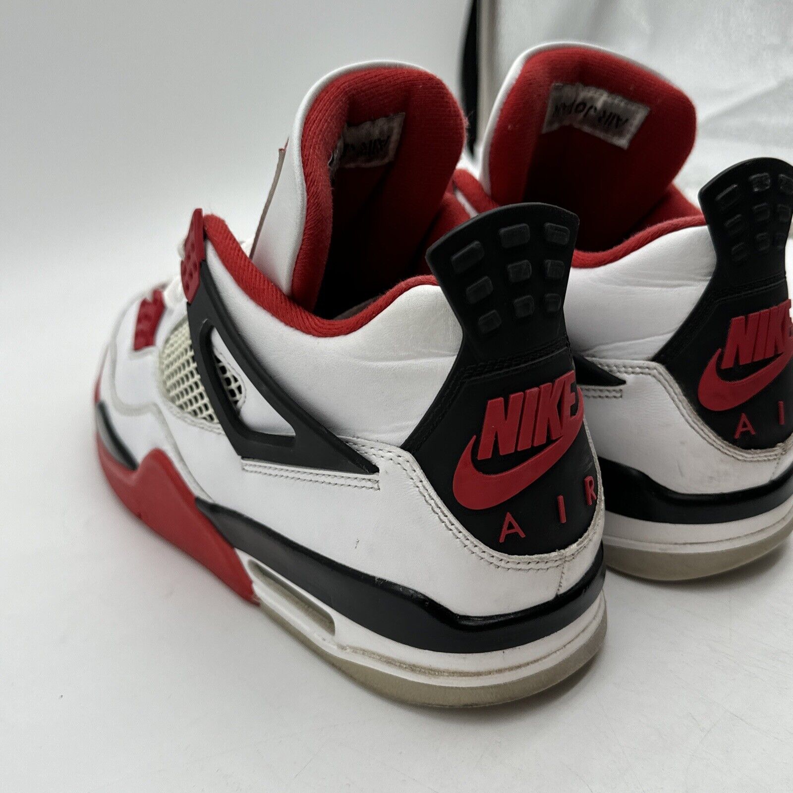 Size 10 - Jordan 4 Retro OG Mid Fire Red White Black Red Primal Netting Nike Air