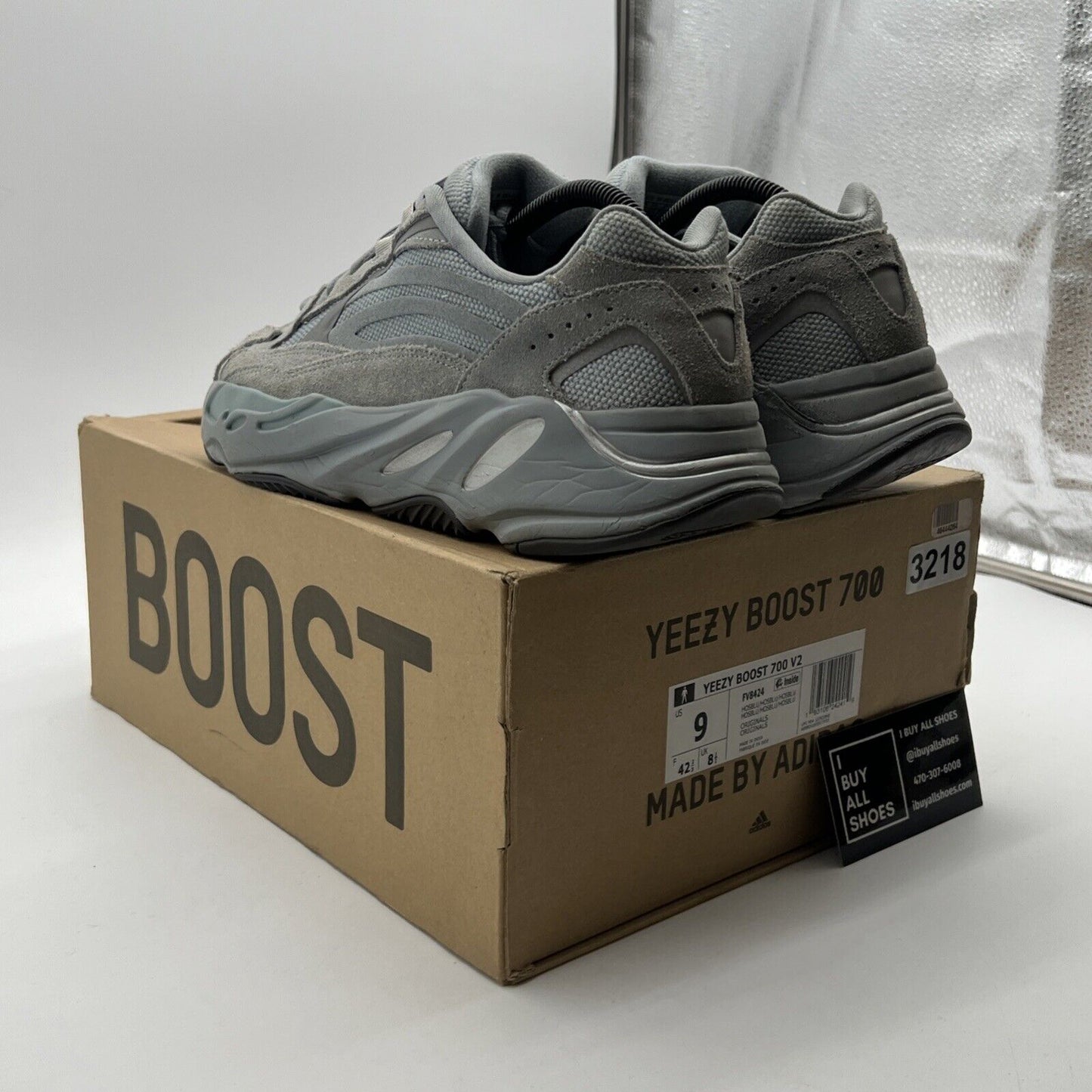 Size 9 - Adidas Yeezy Boost 700 V2 Hospital Blue (FV8424)
