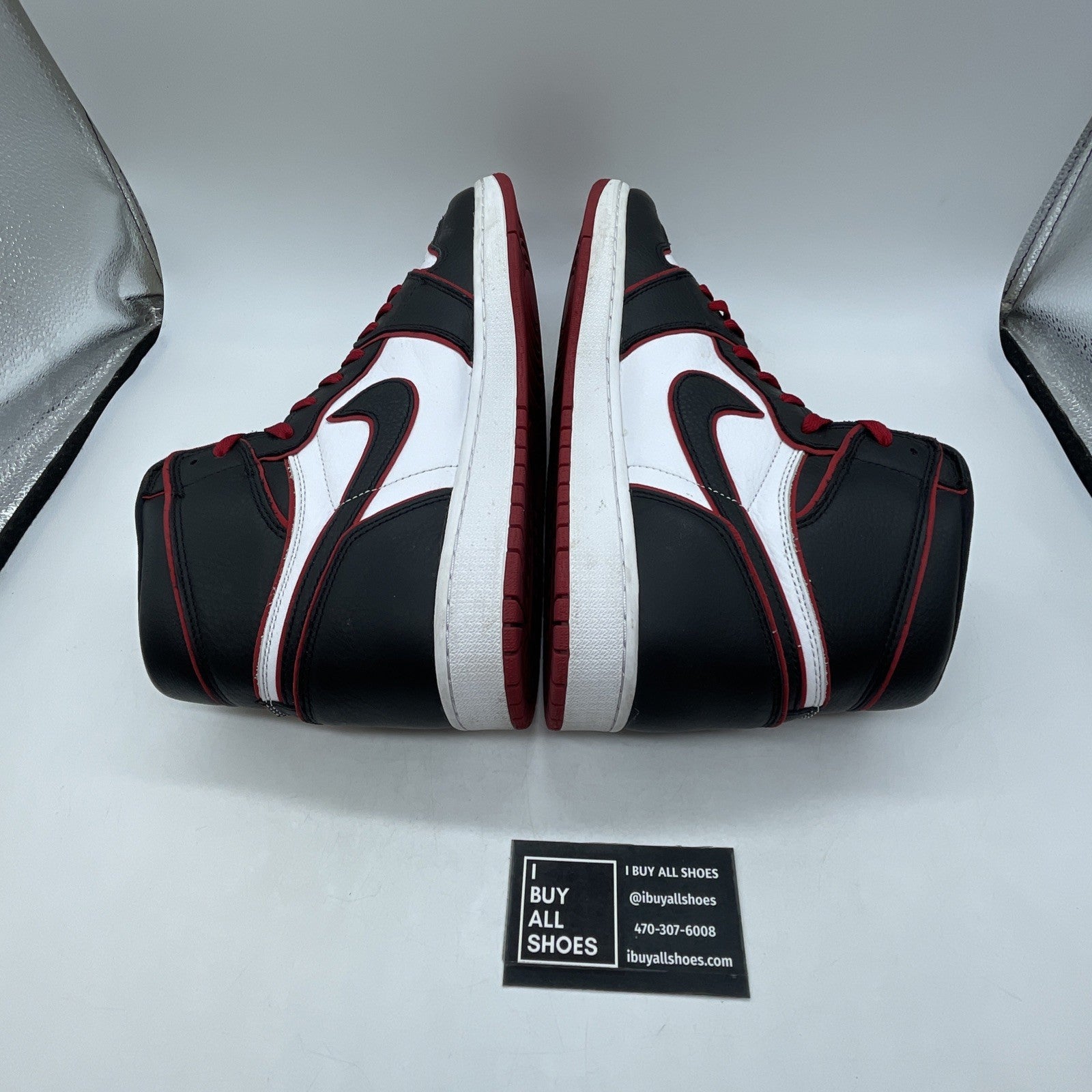 Size 14 - Air Jordan 1 Retro High OG Bloodline (555088-062)