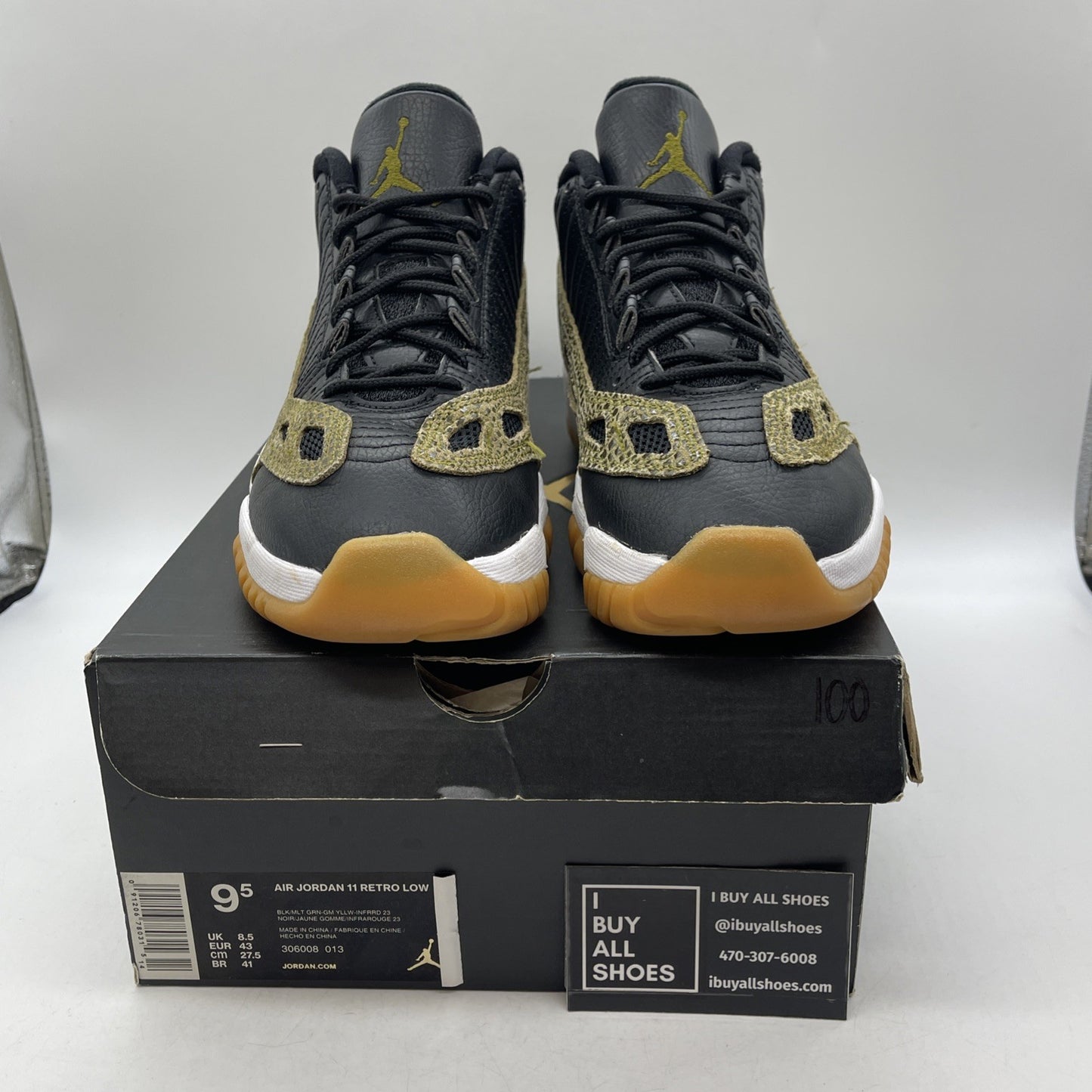 Size 9.5 - Air Jordan 11 IE Low Croc (306008-013)