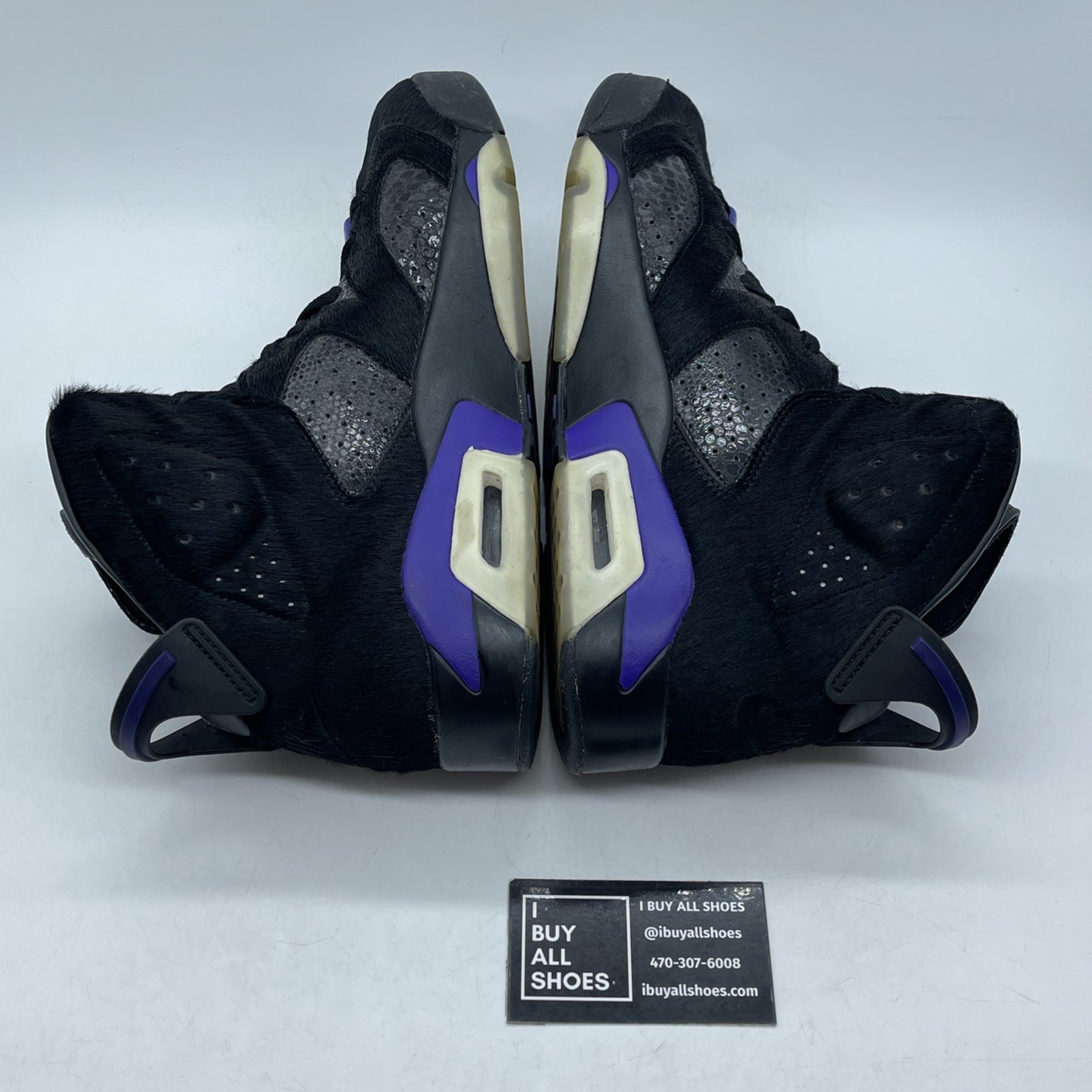 Size 10.5 - Social Status x Air Jordan 6 Retro Pony Hair Suede (AR2257-005)