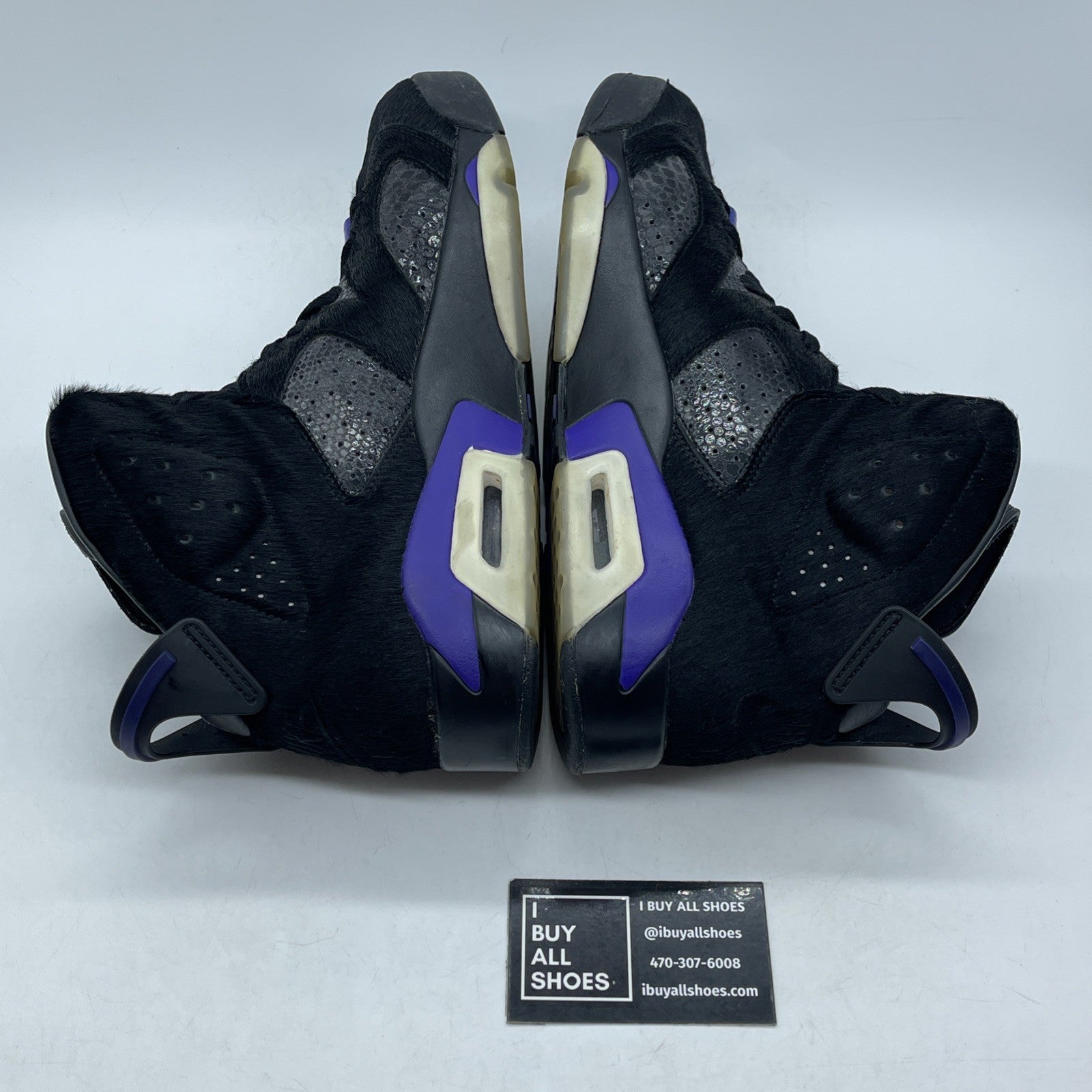 Size 10.5 - Social Status x Air Jordan 6 Retro Pony Hair Suede (AR2257-005)