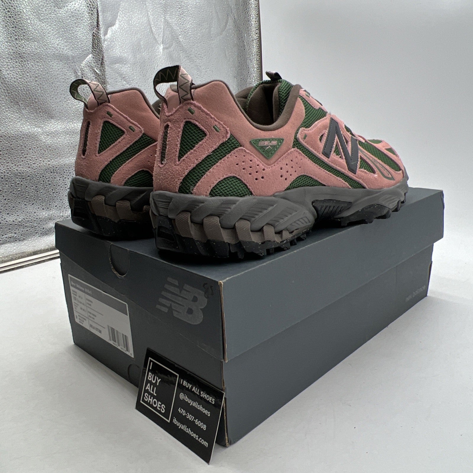 Size 10.5 - New Balance 610 Pink Moon (ML610TBK)