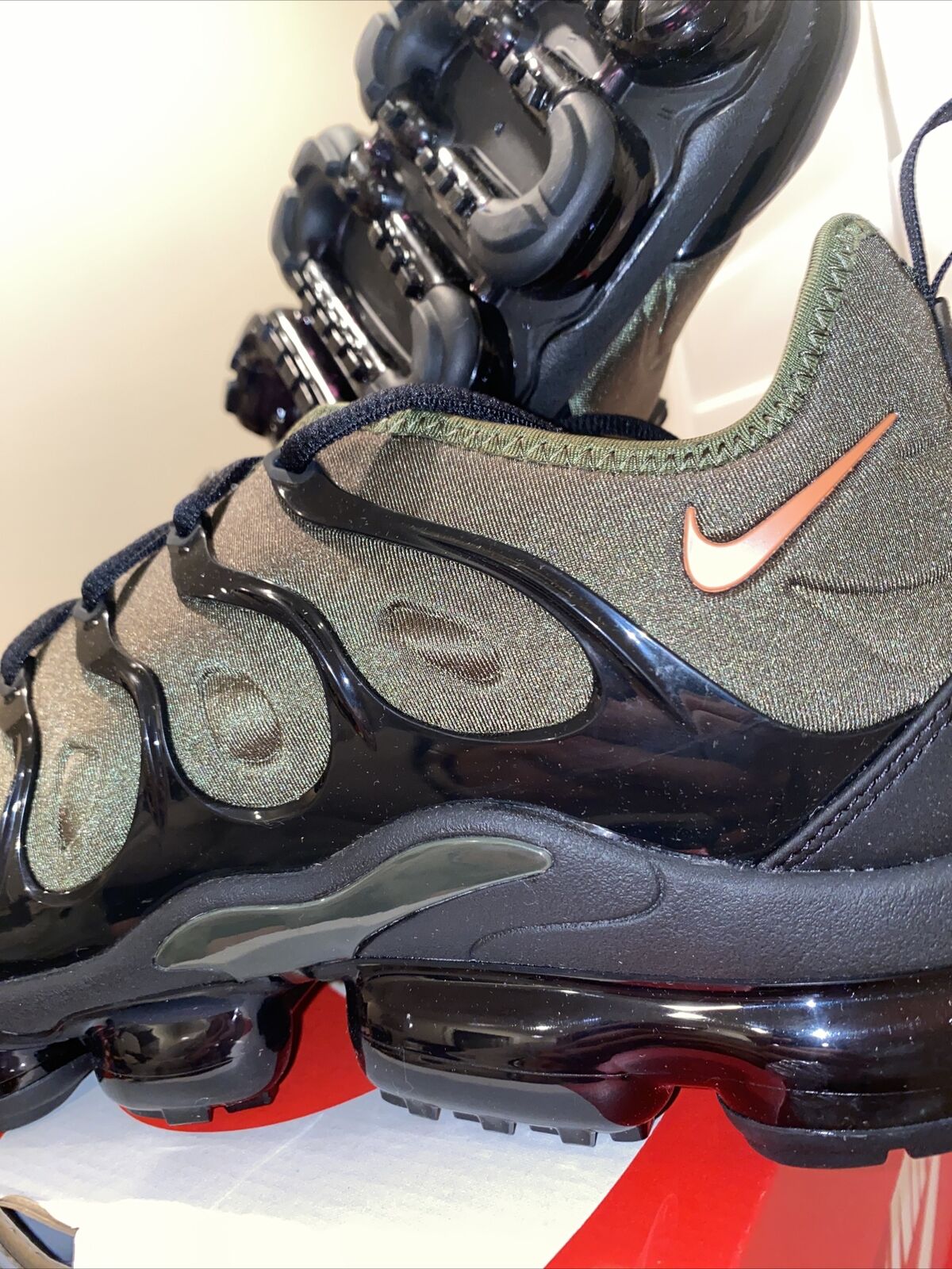 Nike Air VaporMax Plus Rough Green Shoes Mens 14 DQ4688-300 Black New
