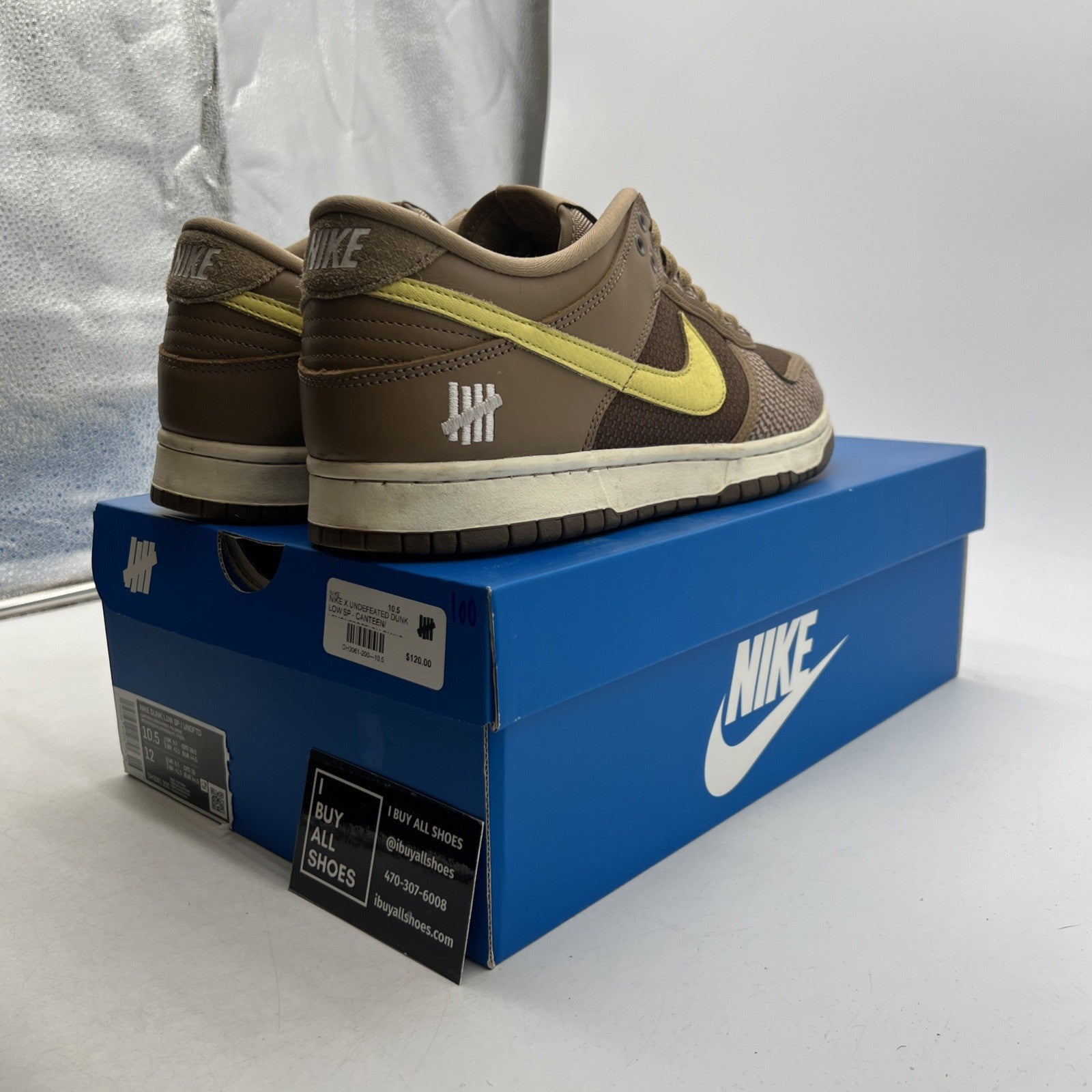 Size 10.5 - Nike Undefeated x Dunk SP Low Canteen (DH3061-200)