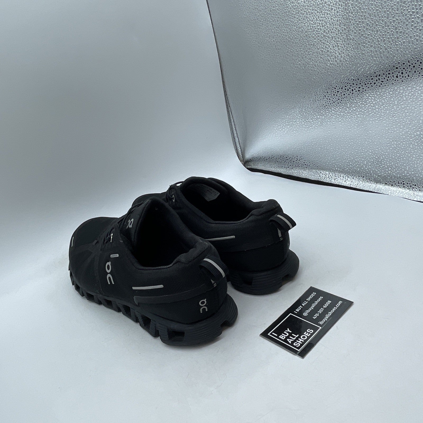 Size 11 -  On Cloud 5 Waterproof Black Silver