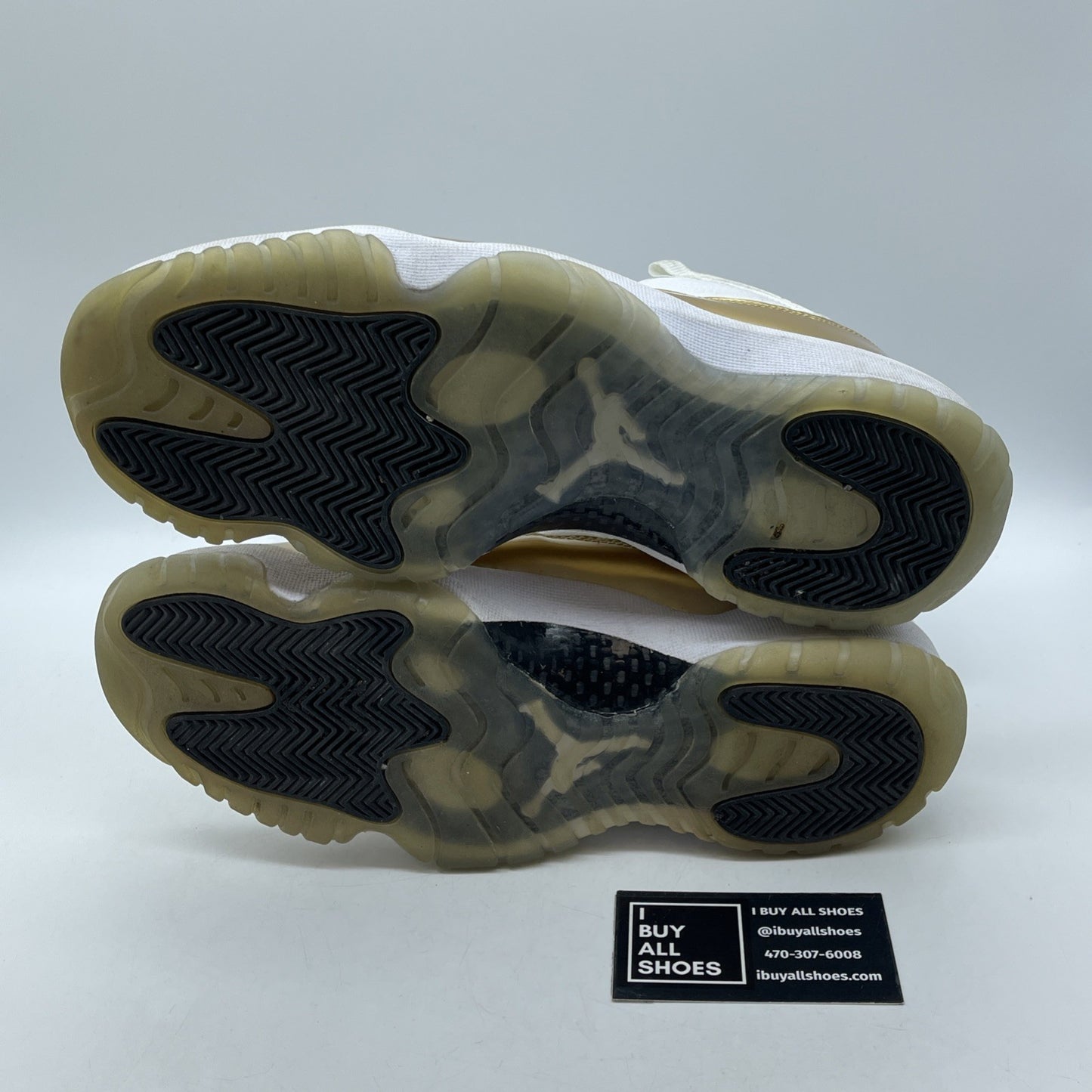 Size 9.5 - Air Jordan 11 Retro Low Closing Ceremony Leather (528895-103)