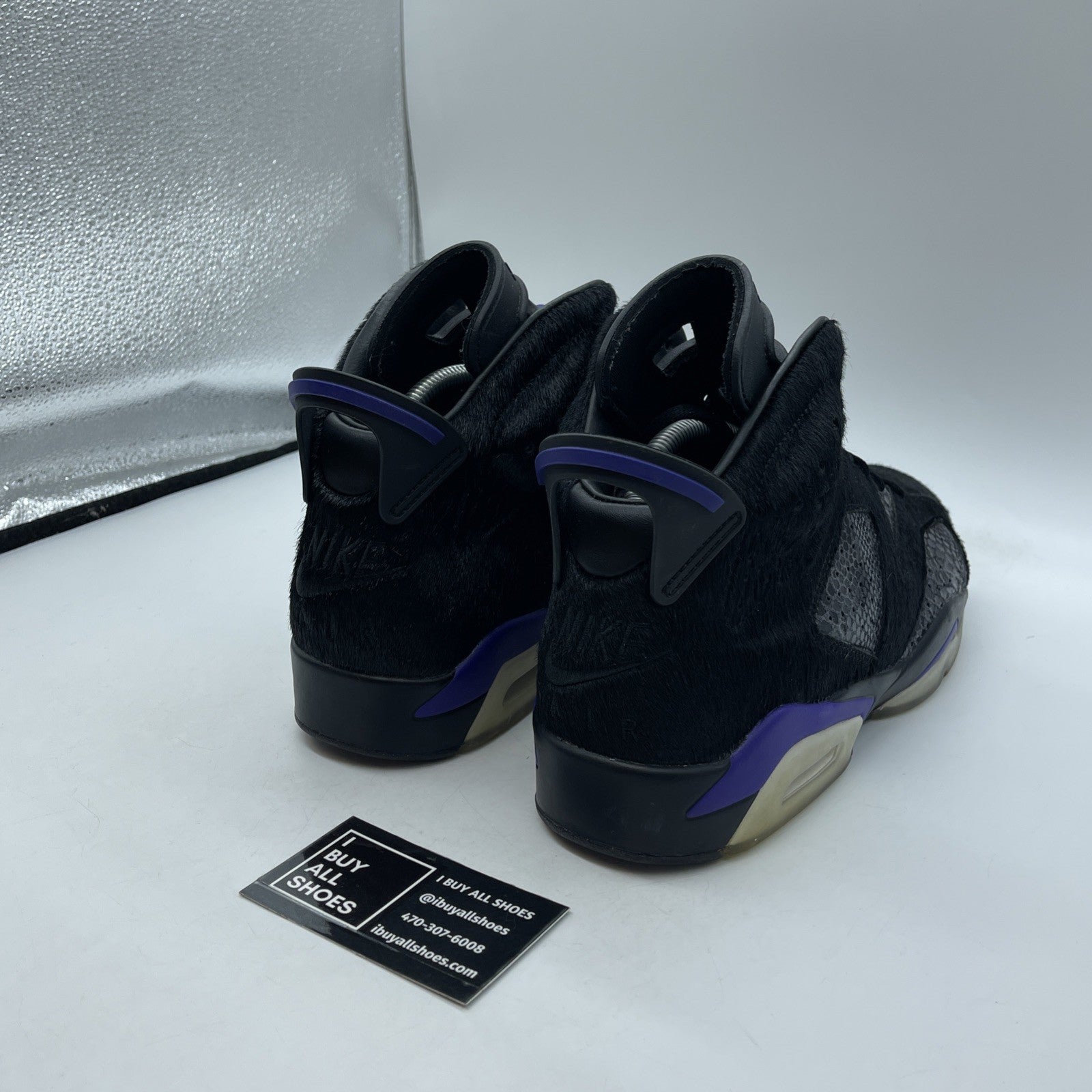 Size 9.5 - Social Status x Air Jordan 6 Retro Pony Hair Suede (AR2257-005)