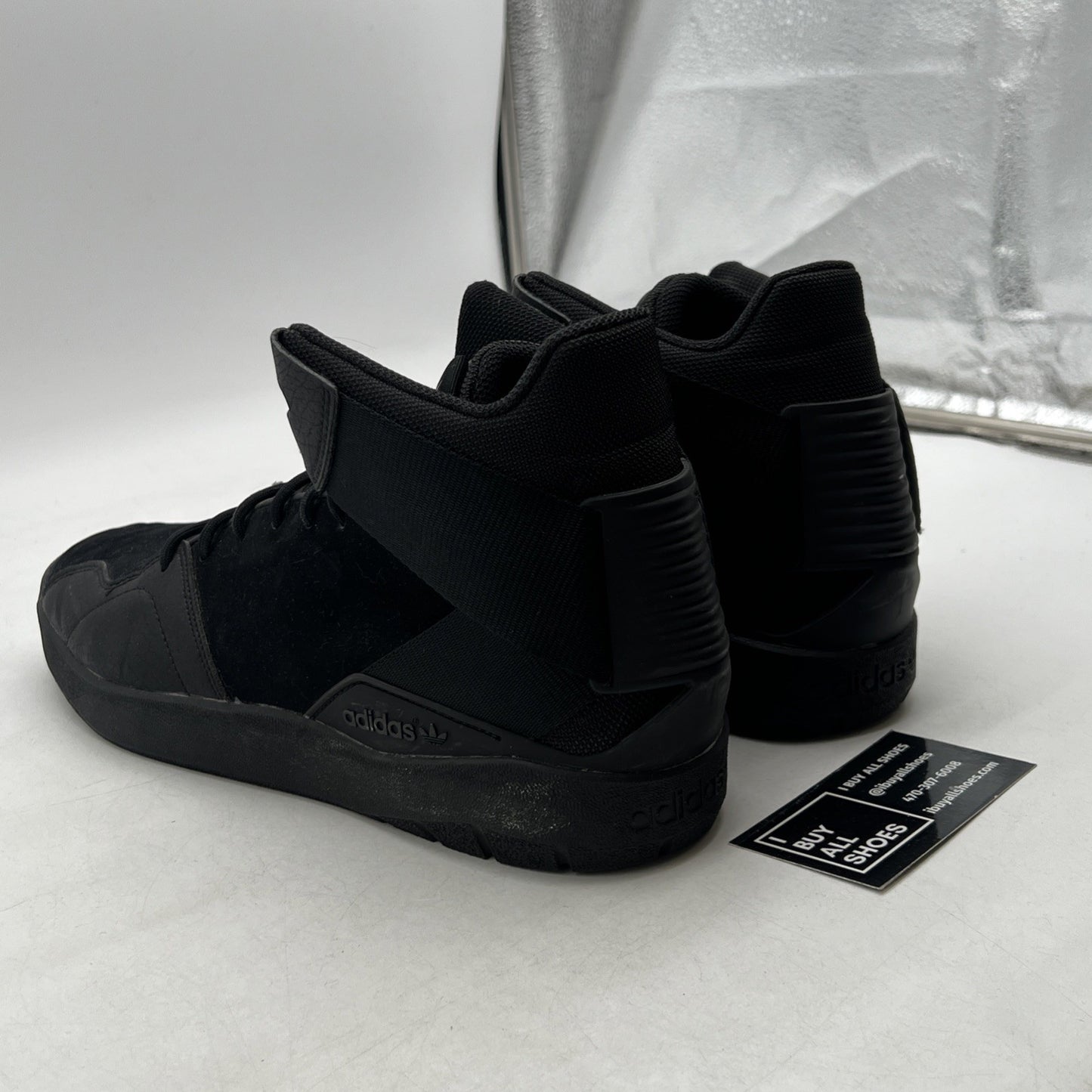 Size 13 - adidas Crestwood Mid Black (F37218)