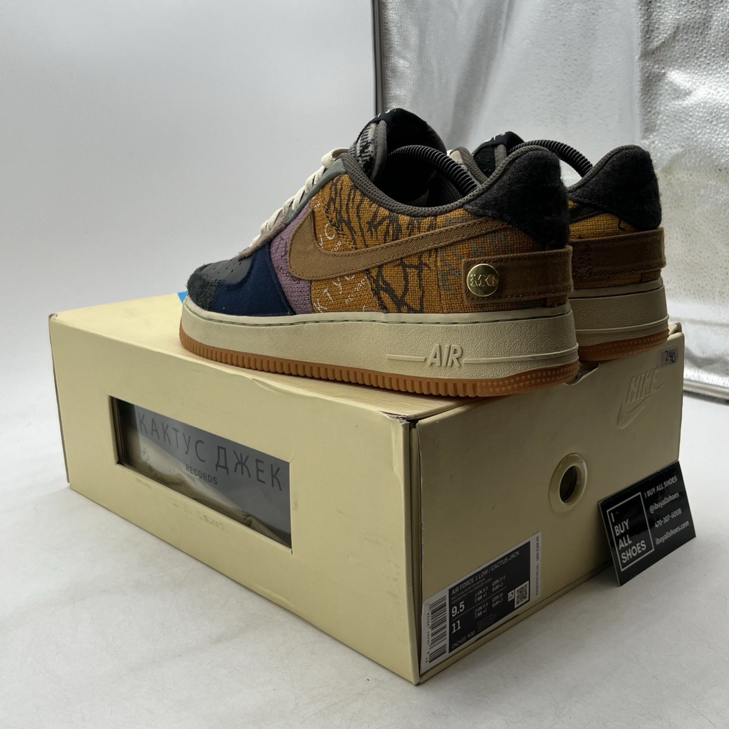Size 9.5 - Nike Air Force 1 Low x Travis Scott Cactus Jack (CN2405-900)