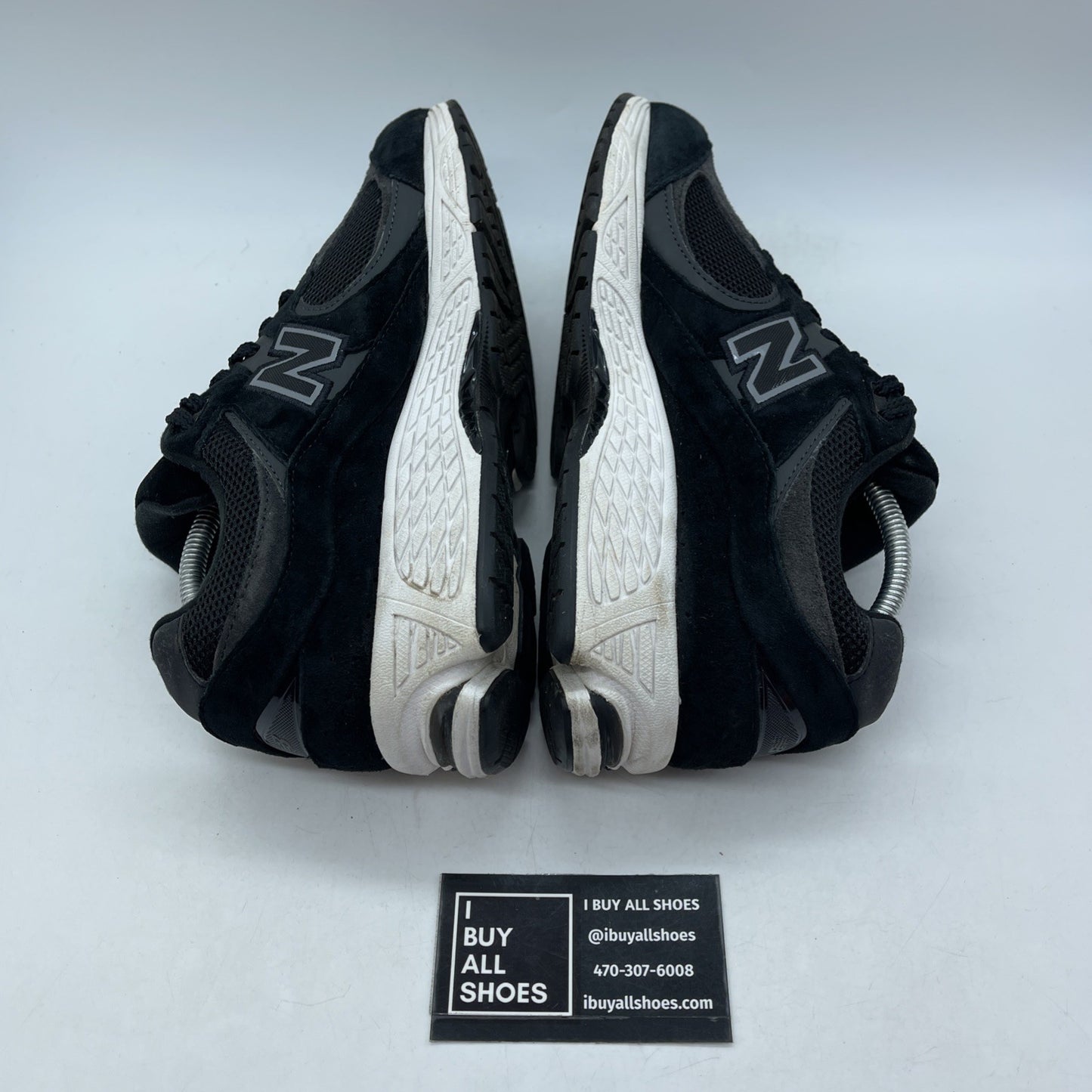 Size 8.5 - New Balance 2002R Black Gunmetal Grey Suede Leather (M2002RBK)