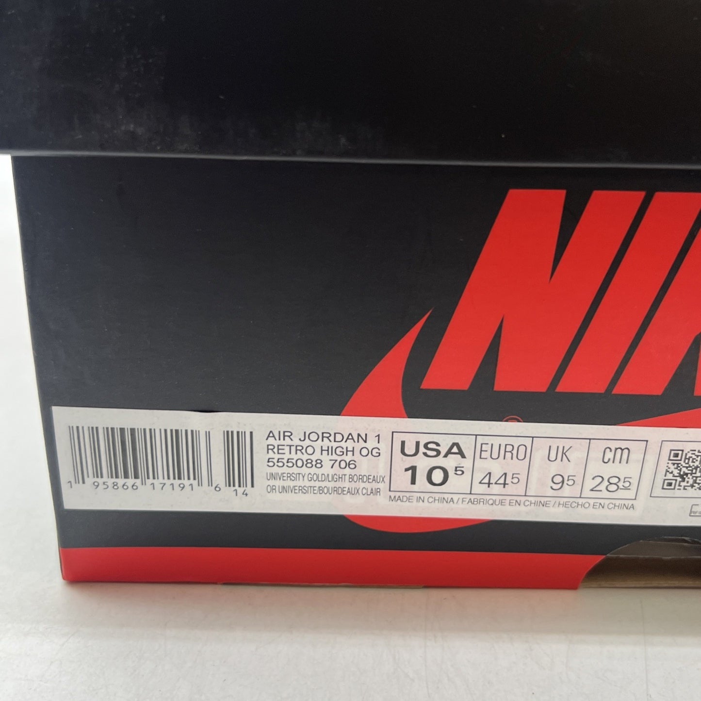 Size 10.5 - Air Jordan 1 Retro High OG Brotherhood 2022 (555088-706)