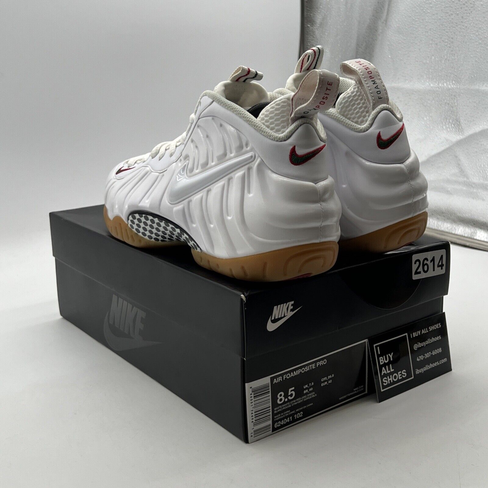 Size 8.5 - Nike Foamposite Pro Gucci - White (624041-102)