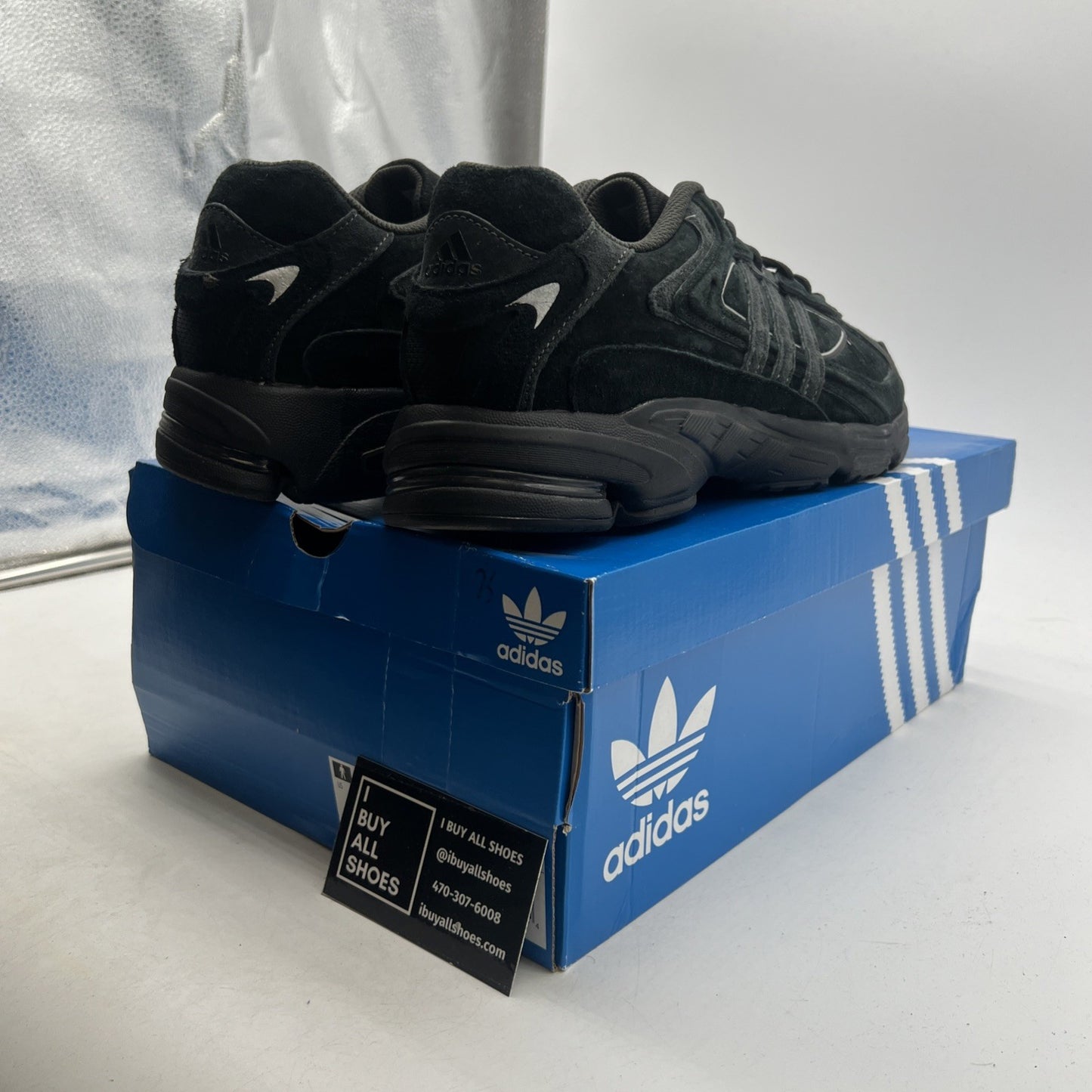 Size 11 - Adidas Black/Carbon Grey Suede Rare Retro Response CL - (ID0355)