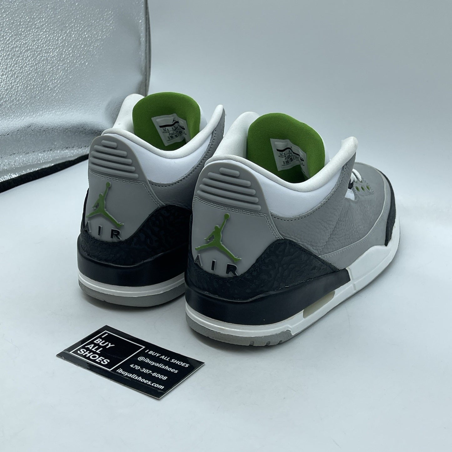Size 10.5 - Air Jordan 3 Retro Chlorophyll Grey White Leather Suede (136064-006)