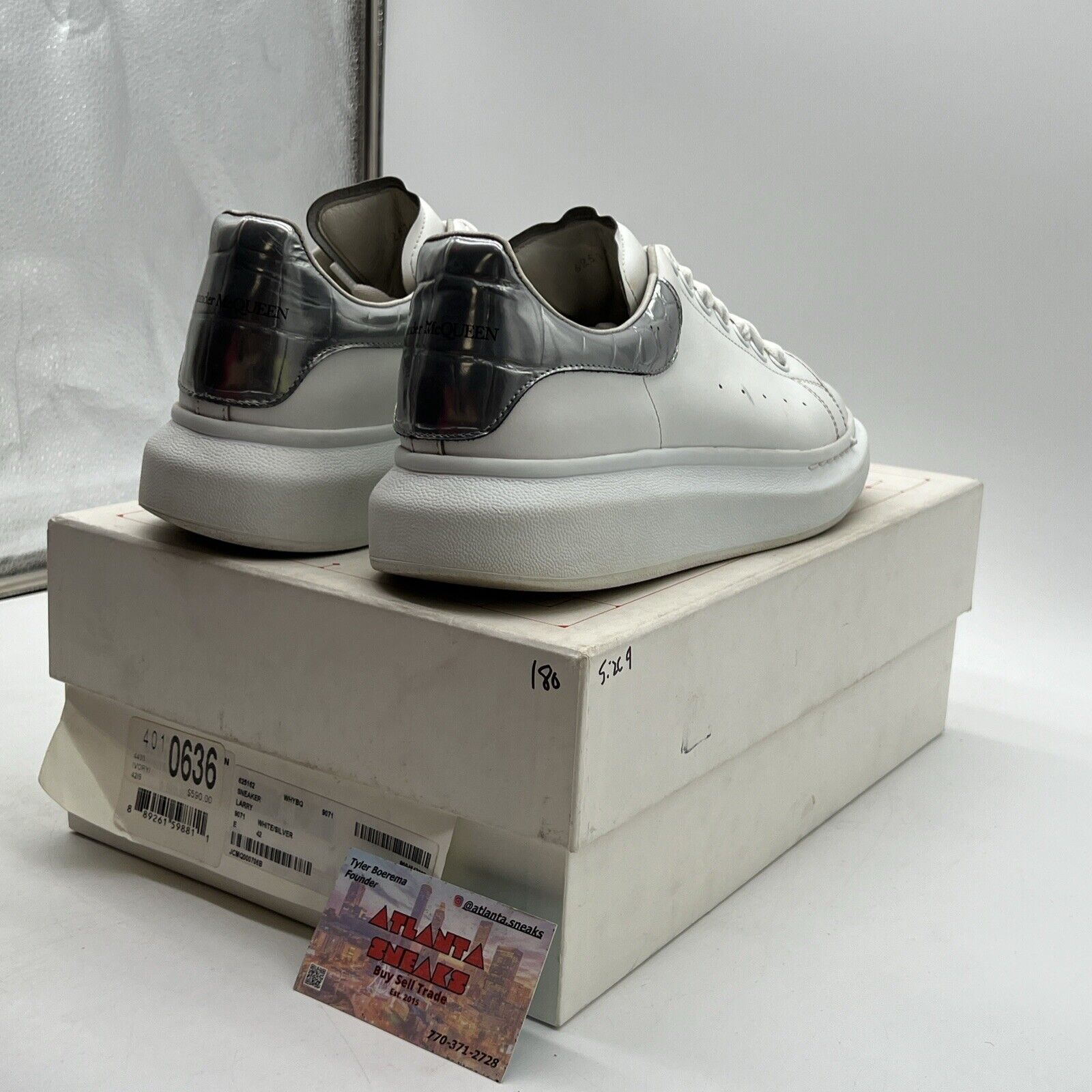 Size 9 - Alexander McQueen oversized sneaker Silver Crocodile (625162WHYBQ9071)