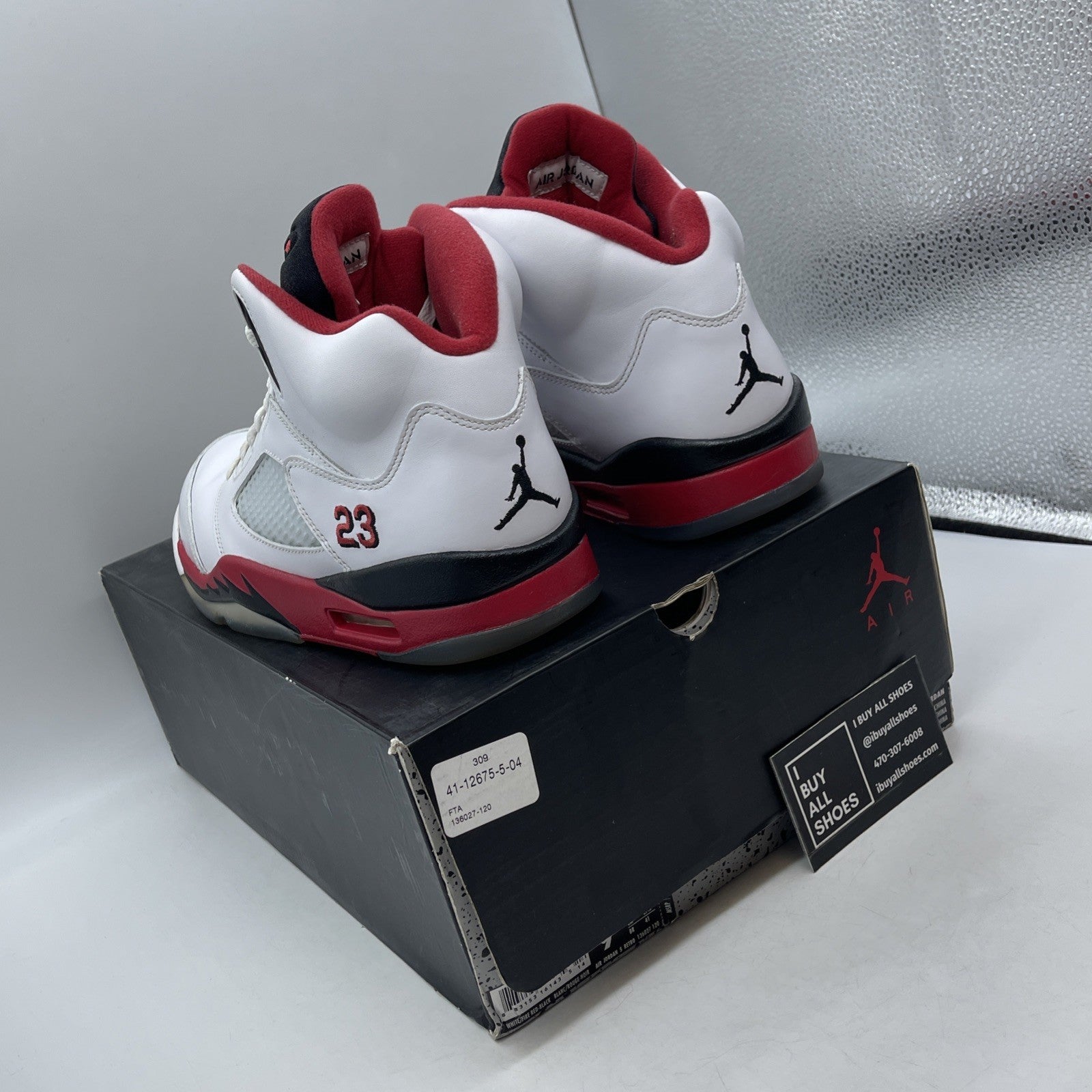 Size 9.5 - Air Jordan 5 Retro 2013 Fire Red (136027-120)