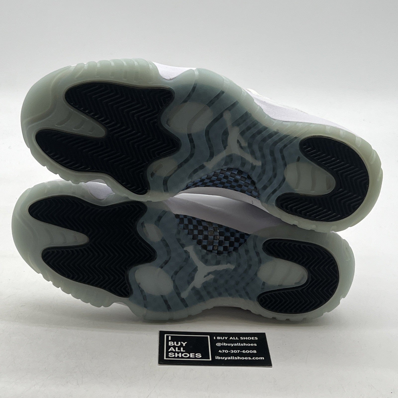 Size 9 - Air Jordan 11 Retro Low Legend Blue (AV2187-117)