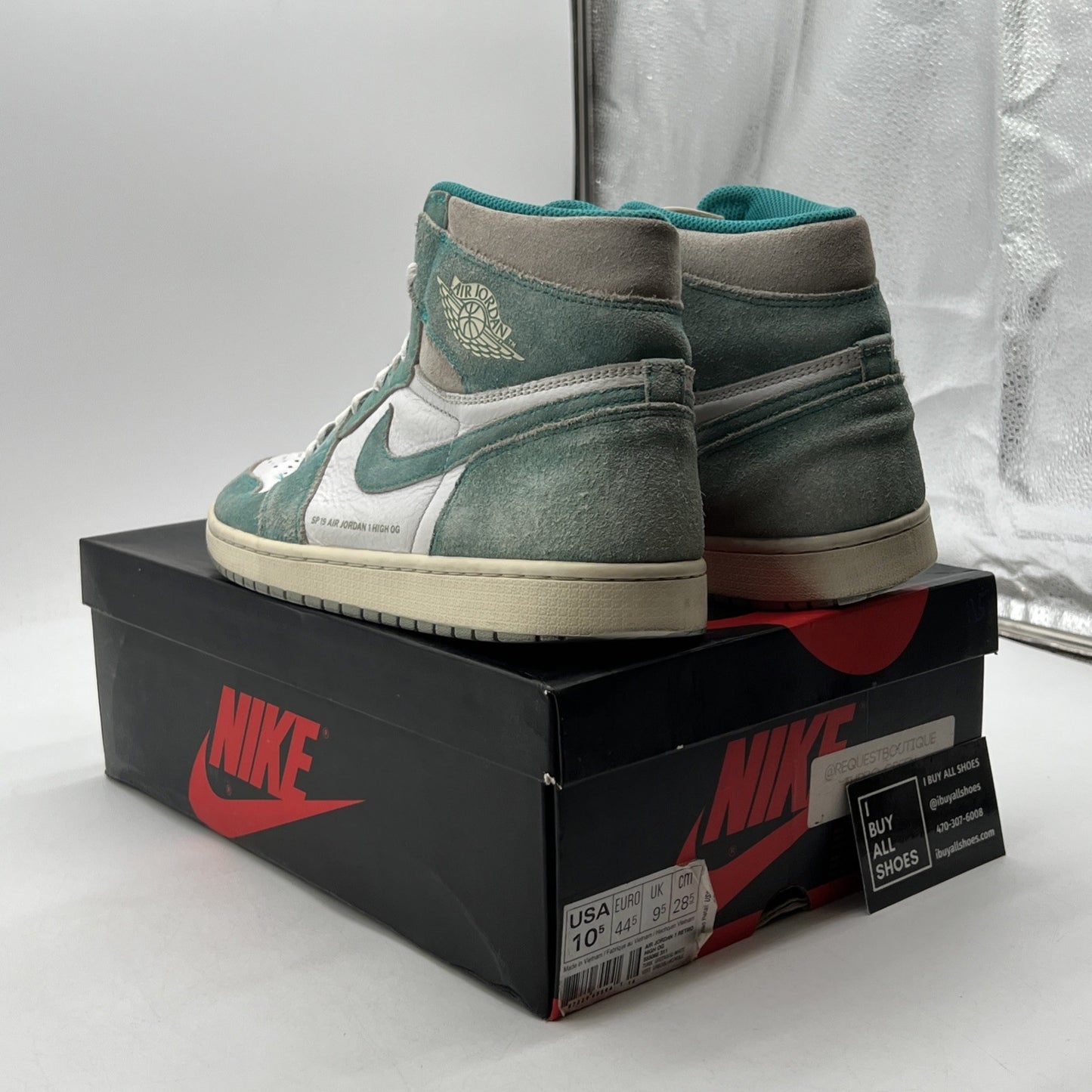 Size 10.5 - Air Jordan 1 Retro OG High Turbo Green (555088-311)