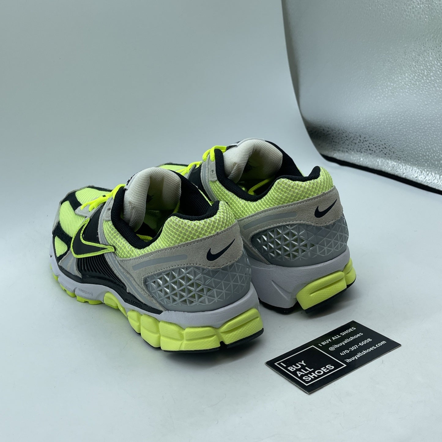 Size 10 - Nike Air Zoom Vomero 5 Life Lime Grey Black Suede Leather (FB9149-701)