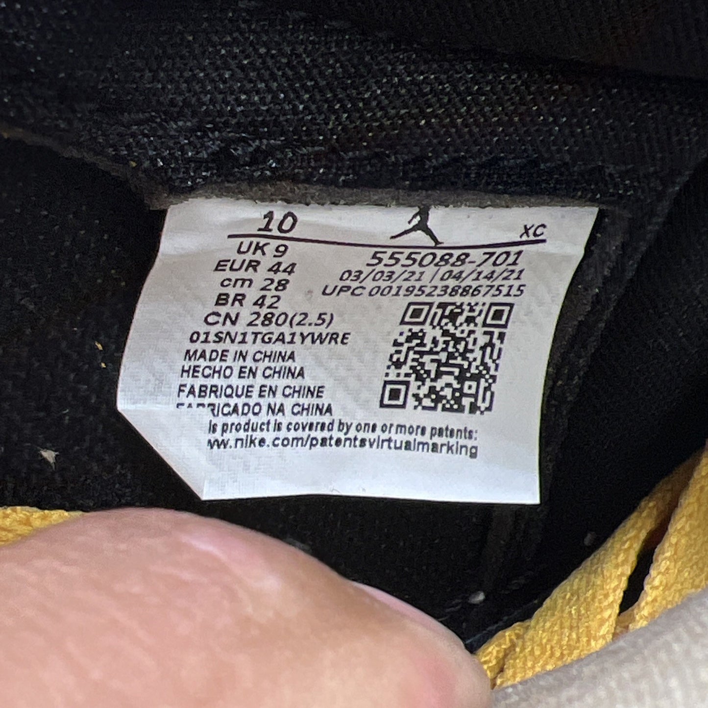 Size 10 - Air Jordan 1 Retro OG High Pollen (555088-701)