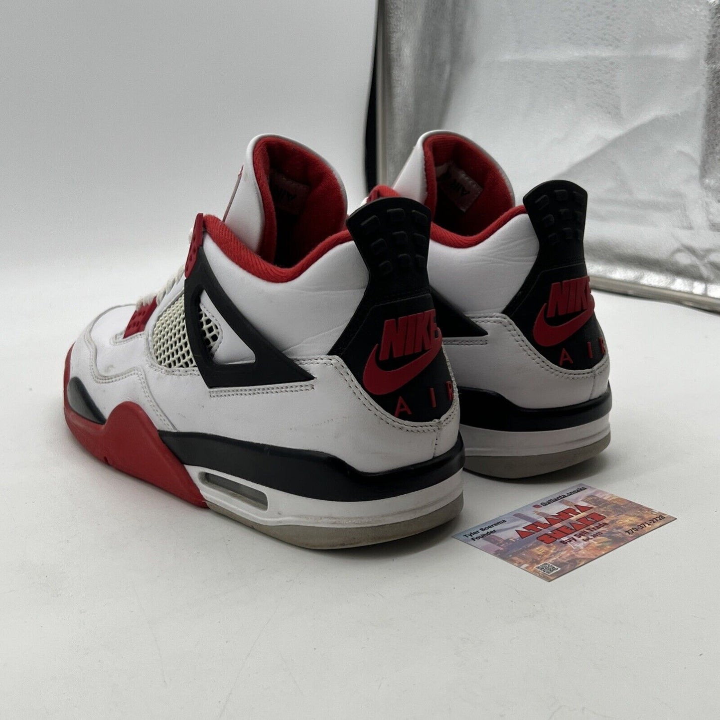 Size 10.5 - Air Jordan 4 Retro OG Mid Fire Red (DC7770-160)