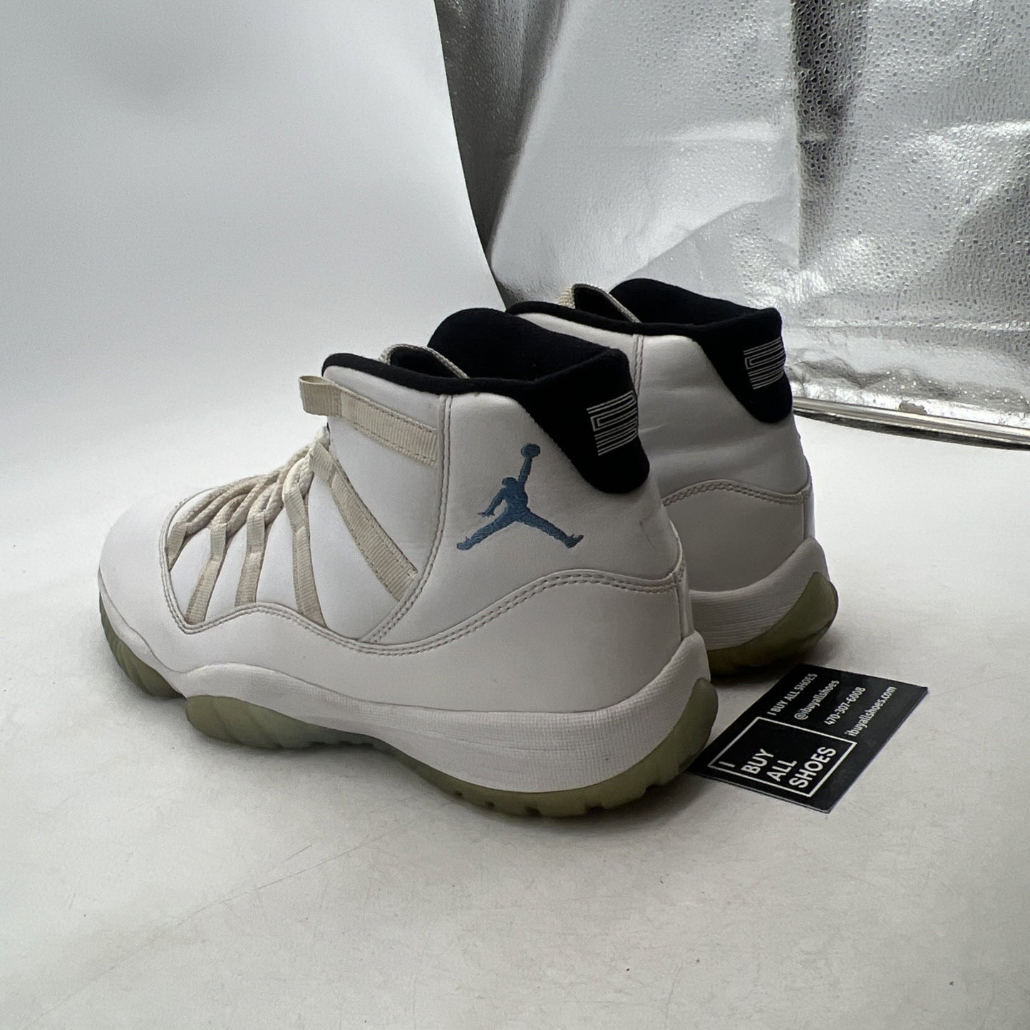 Size 10.5 - Air Jordan 11 Retro High Legend Blue (378037-117)