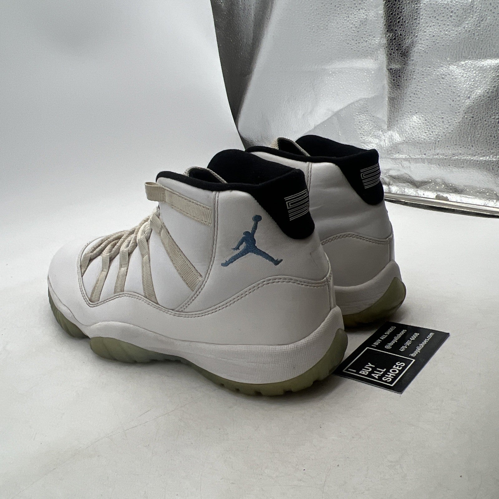 Size 10.5 - Air Jordan 11 Retro High Legend Blue (378037-117)