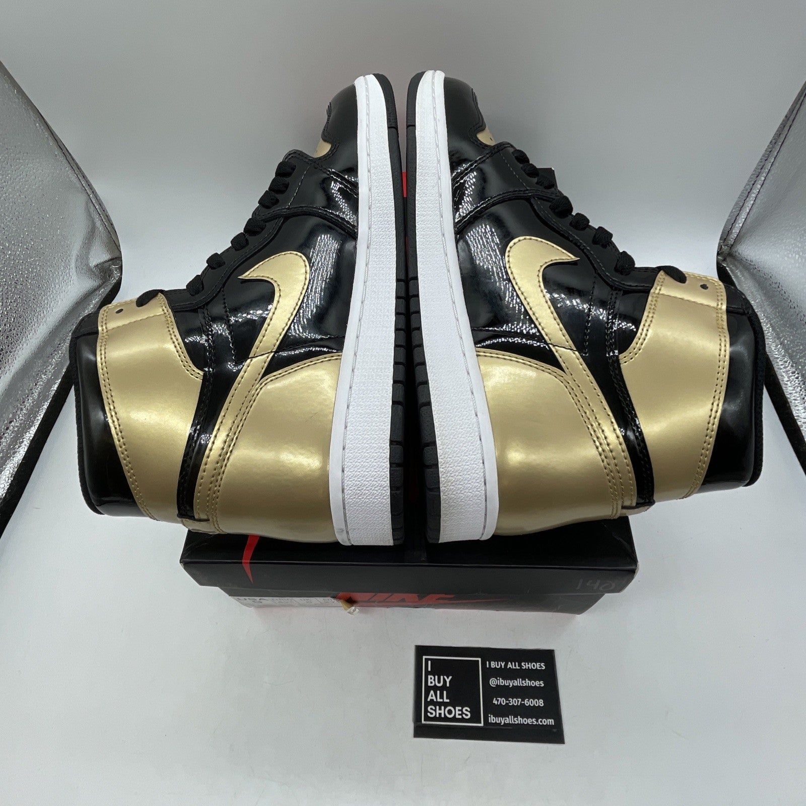 Size 9 - Air Jordan 1 Retro OG NRG High Gold Toe (861428-007)