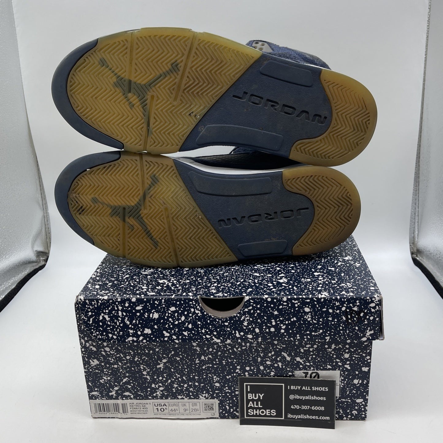 Size 10.5 - Air Jordan 5 Retro SE Midnight Navy Grey Suede (FD6812-400)