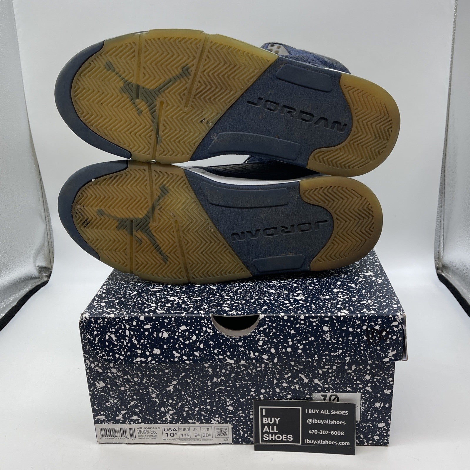 Size 10.5 - Air Jordan 5 Retro SE Midnight Navy Grey Suede (FD6812-400)